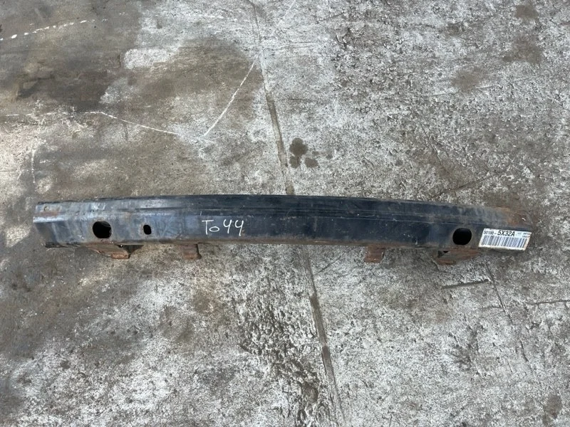 Усилитель бампера переднего Nissan Navara (D40) 2004-2015 2010 501005X32A ПИКАП 2.5 D YD25DDTI