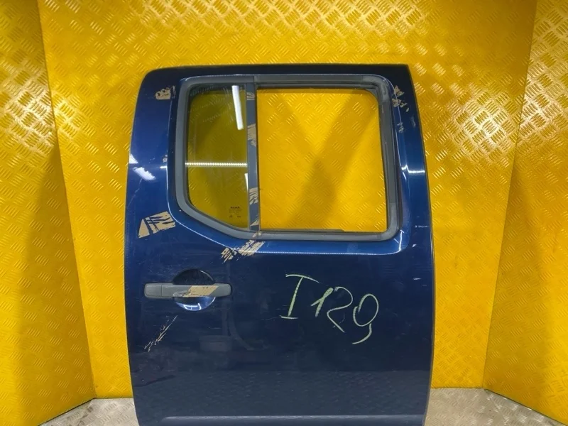 Стекло двери задней правой Nissan Navara (D40) 2004-2015 2010 82300EB320 ПИКАП 2.5 D YD25DDTI