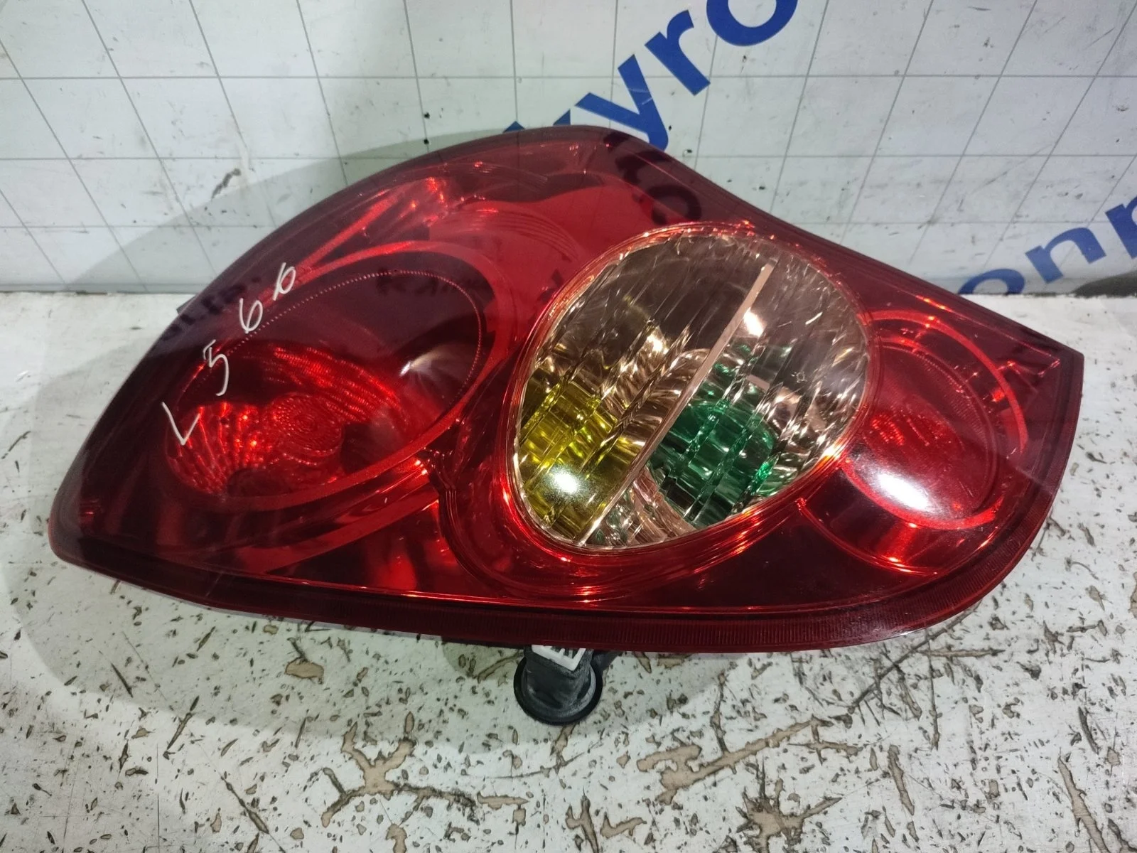 Фонарь SsangYong Actyon 2012 C200