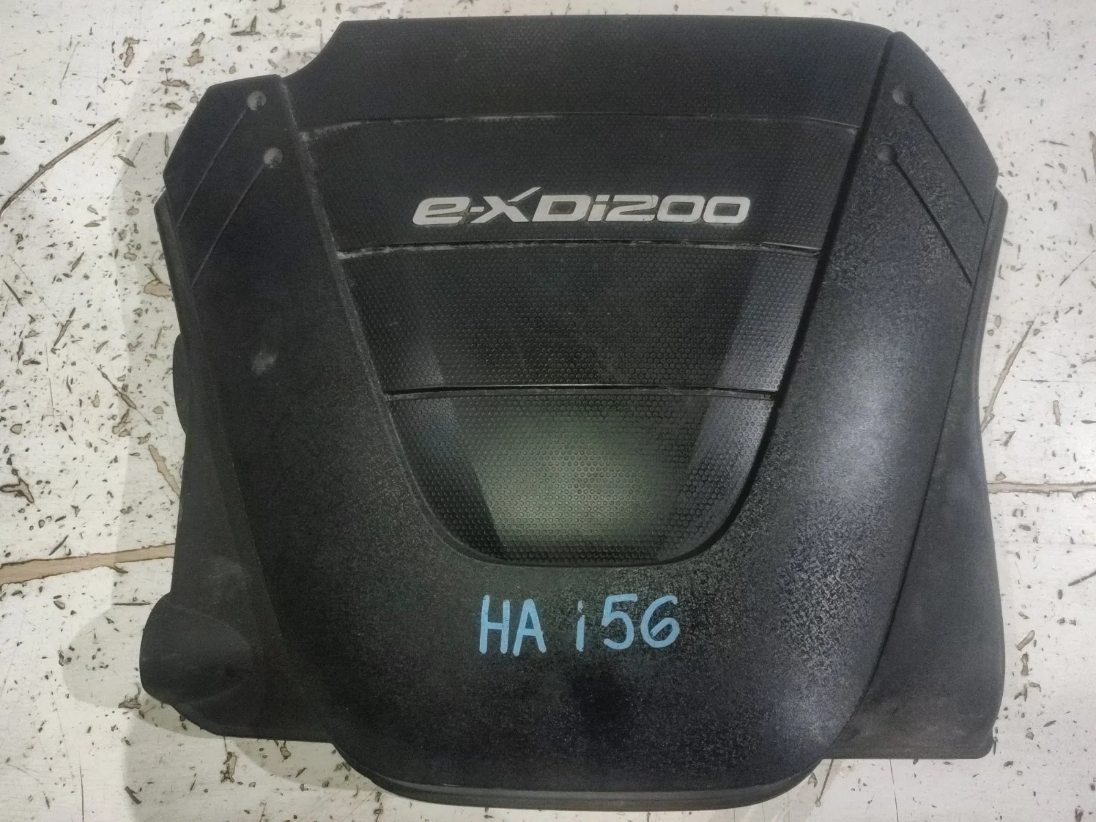 Крышка двигателя декоративная SsangYong Actyon 2012 C200