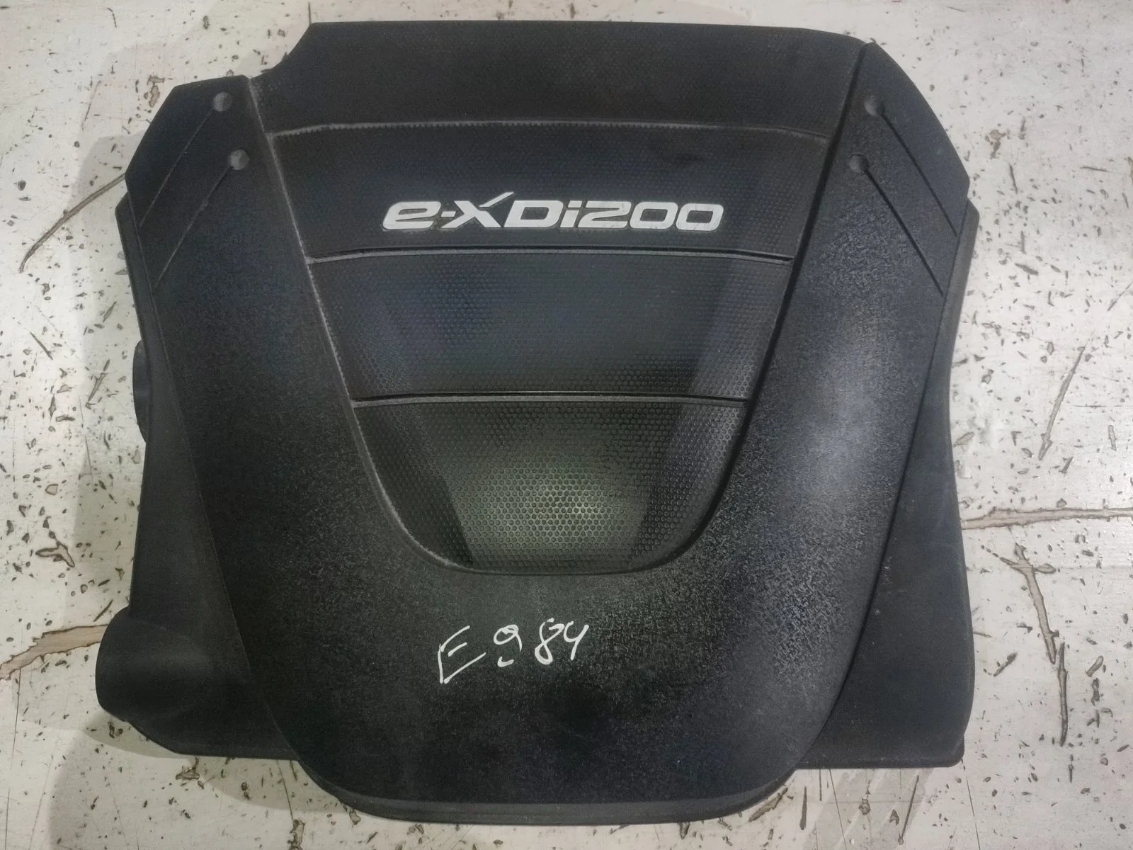 Крышка двигателя декоративная SsangYong Actyon 2012 C200