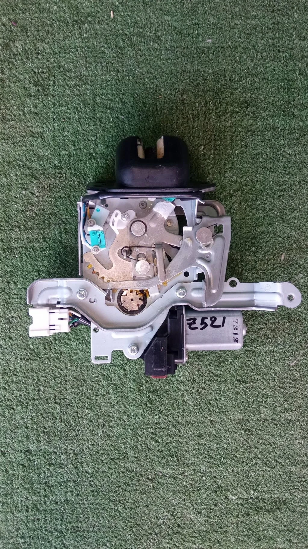 Б.у. замок багажника NISSAN MURANO Z52 NISSAN MURANO Z52