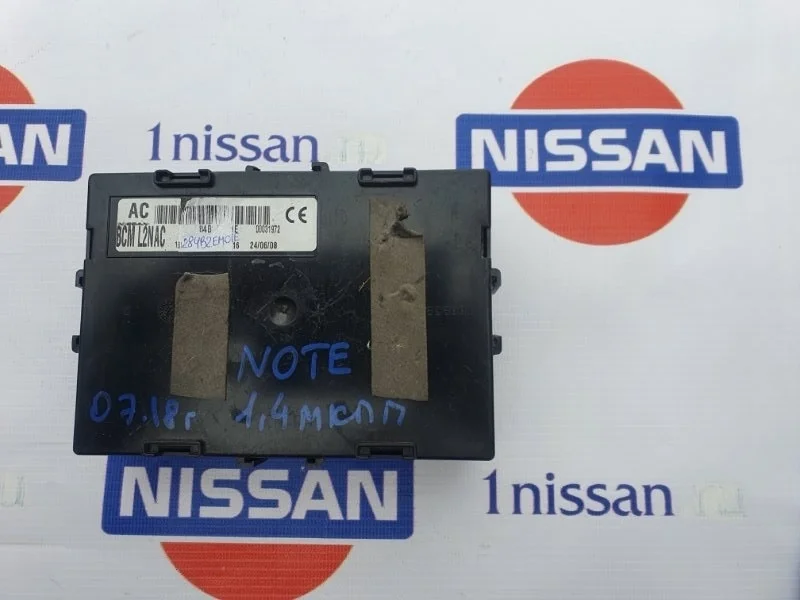 Блок комфорта Nissan Note 2006-2010 284B2EM01E E11 CR14, передний