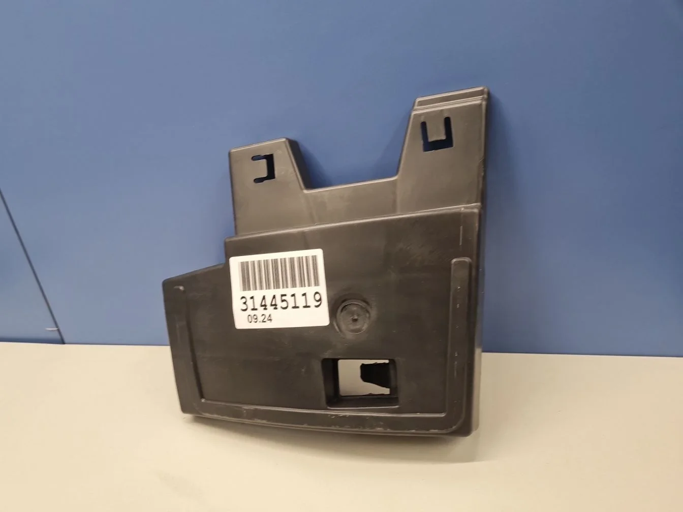 Кронштейн бампера заднего правый для Citroen C4 2010-