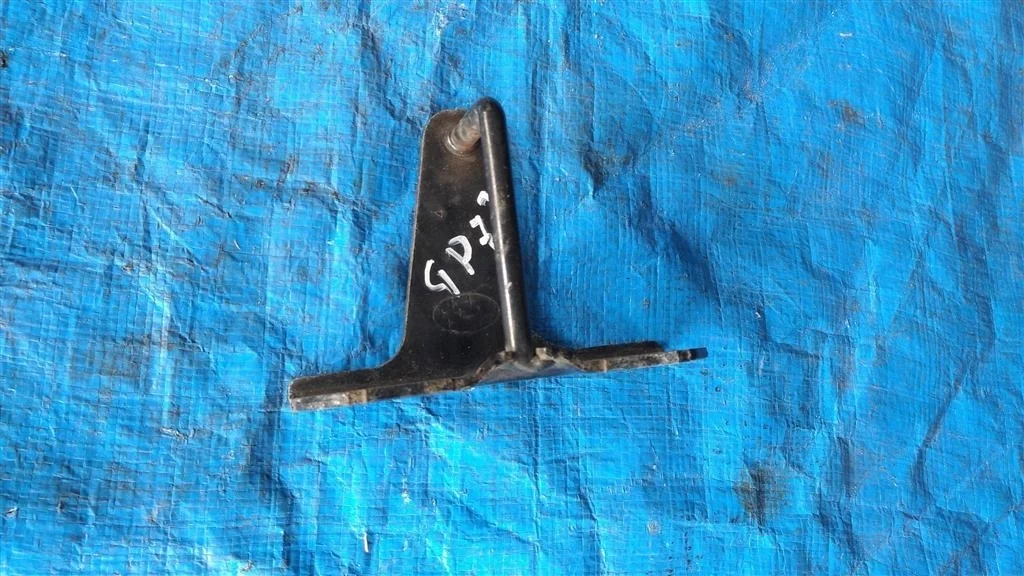 Б.у. замок капота (праворуль) SUBARU IMPREZA GP SUBARU IMPREZA GP