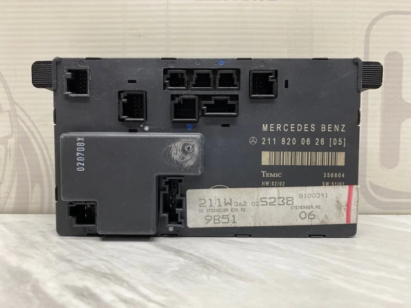 Блок управления передней правой двери Mercedes-benz 2002 W211