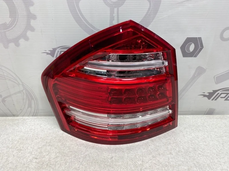 Фонарь задний левый Mercedes-benz GL X164