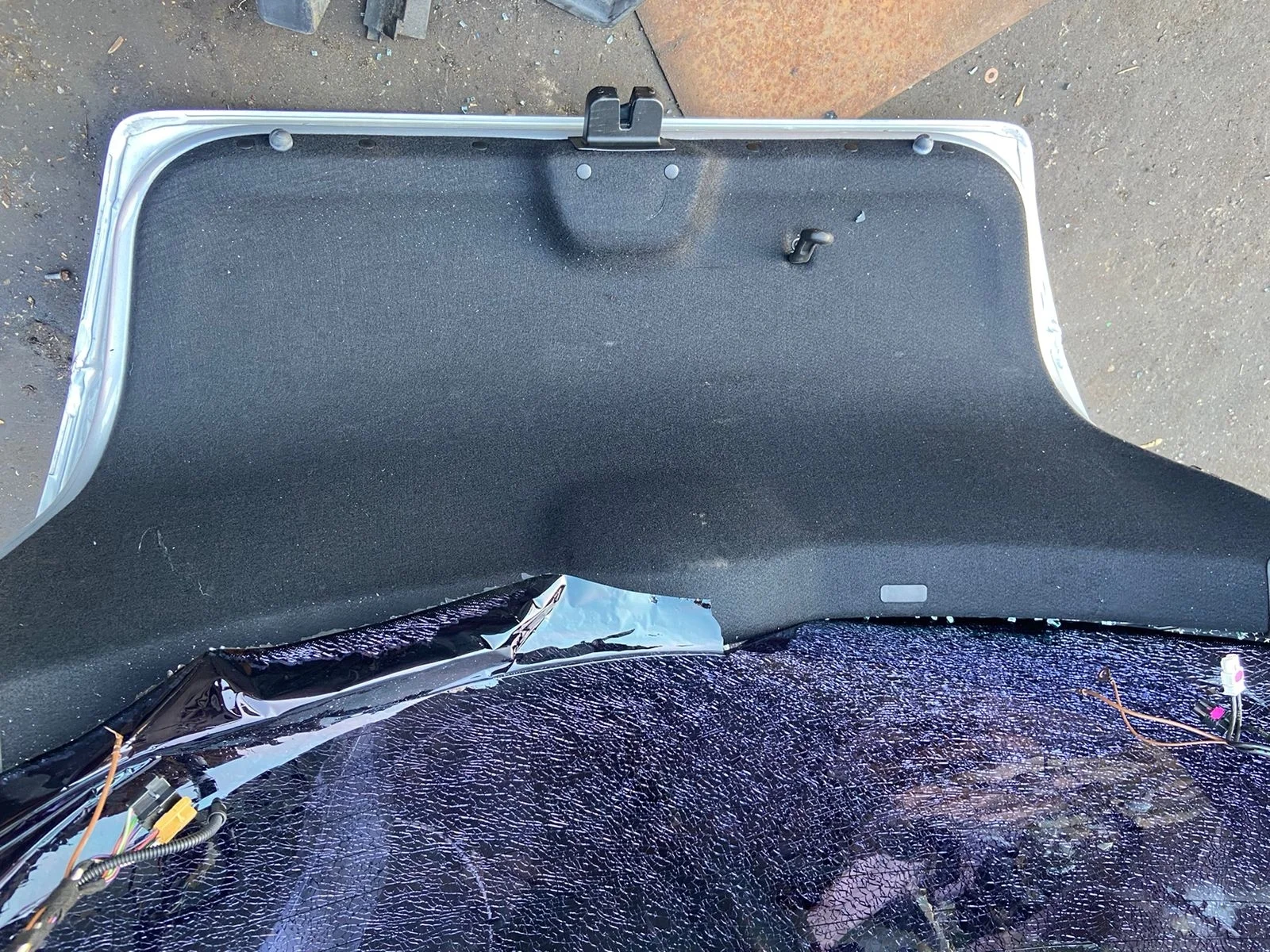 Замок крышки багажника SKODA OCTAVIA A7, RAPID 2013- б/у OCTAVIA A7(2013-;RAPID(2013-