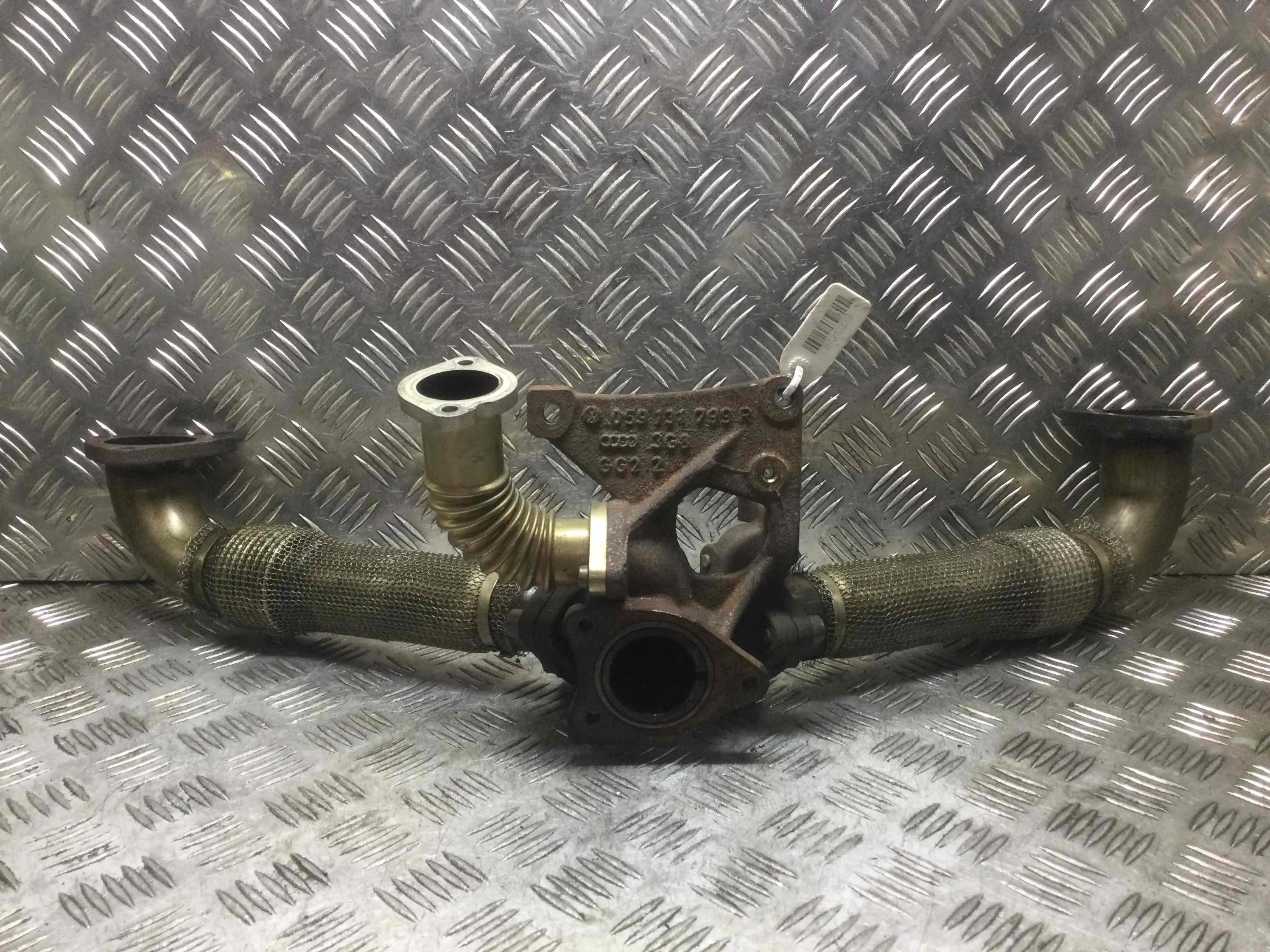 Коллектор выпускной Audi Q5 8R (2008-2012) дизель 3.0 TDI Механика