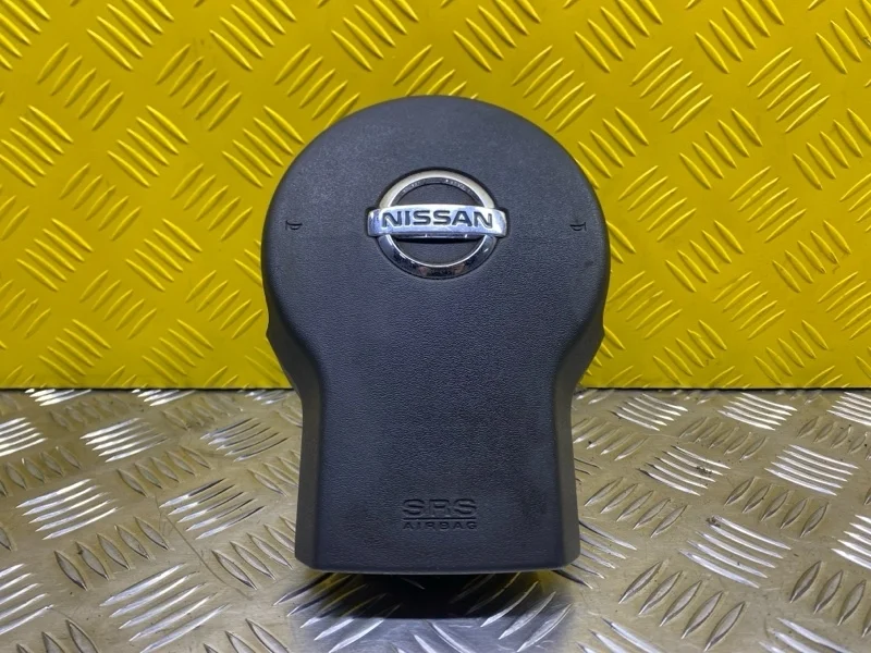 Подушка безопасности водителя Nissan Navara (D40) 2004-2015 2007 98510EB302 ПИКАП 2.5 D YD25DDTI