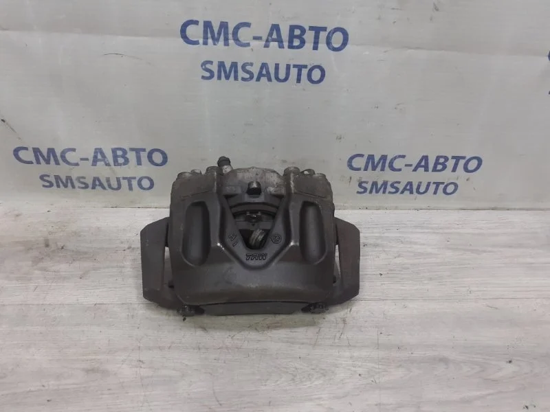 Суппорт Mercedes-Benz E-Class 2009 A2044212381 C207, передний левый