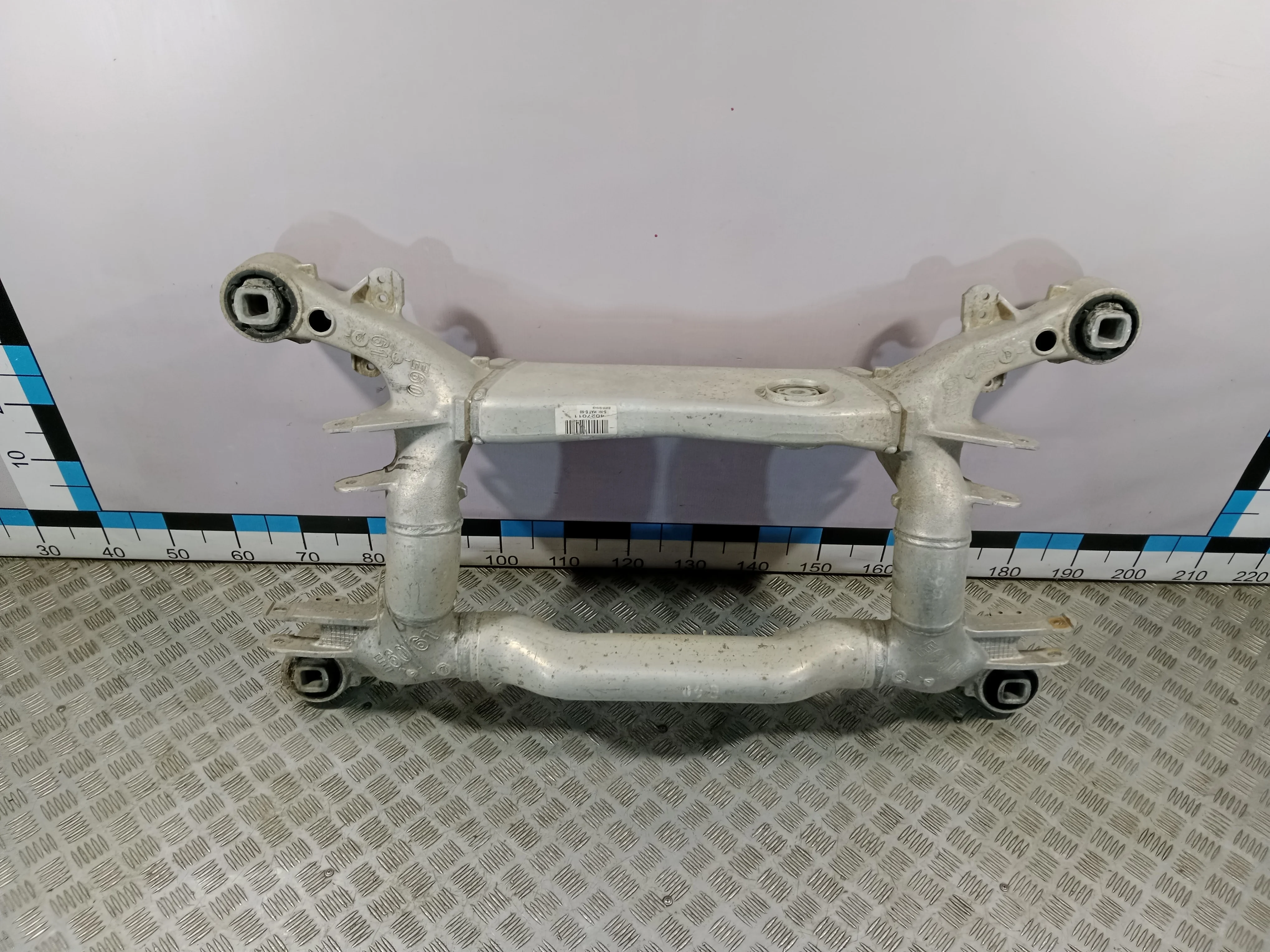 [Б/У] Балка задняя [Код: 00396374 ]