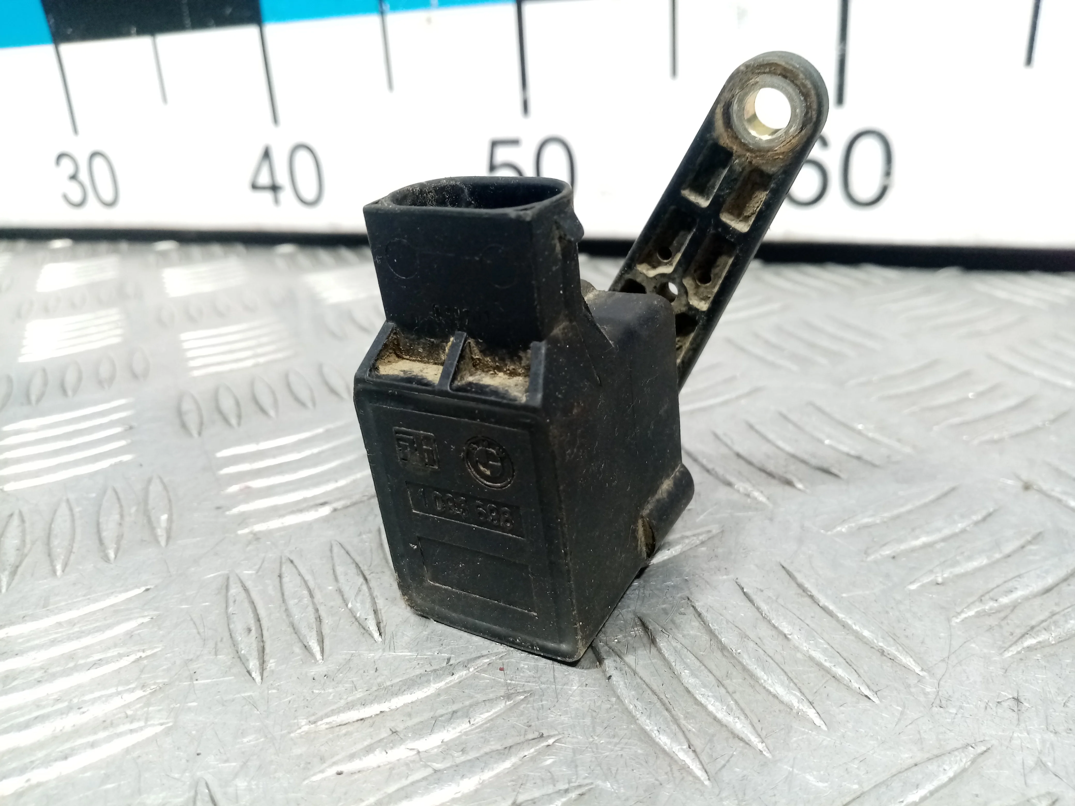 [Б/У] Датчик регулировки дорожоного просвета BMW [Код: 00464580 ]