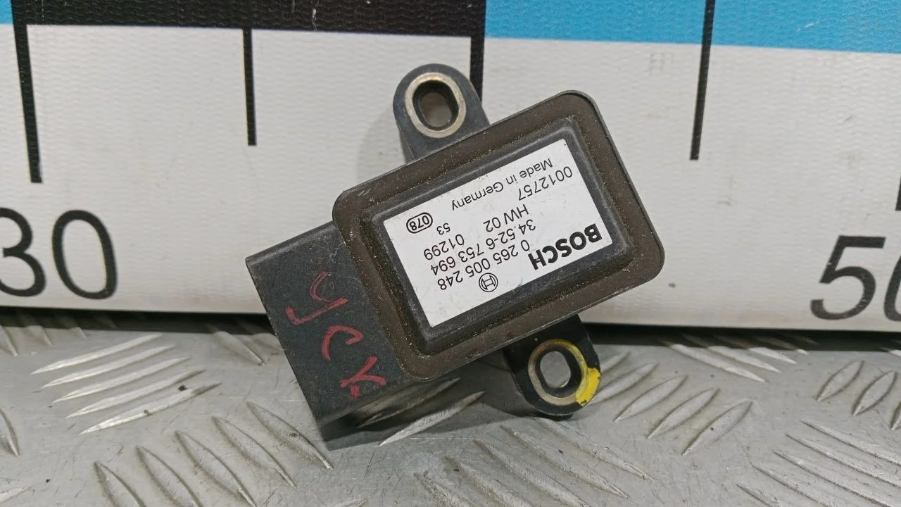 [Б/У] Датчик ускорения BMW [Код: 00383883 ]