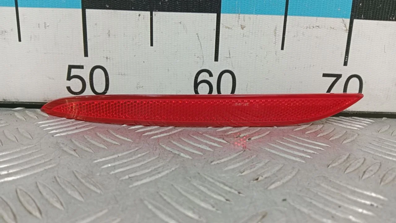 [Б/У] Катафот заднего бампера левый (рест) [Код: 00381334 ]