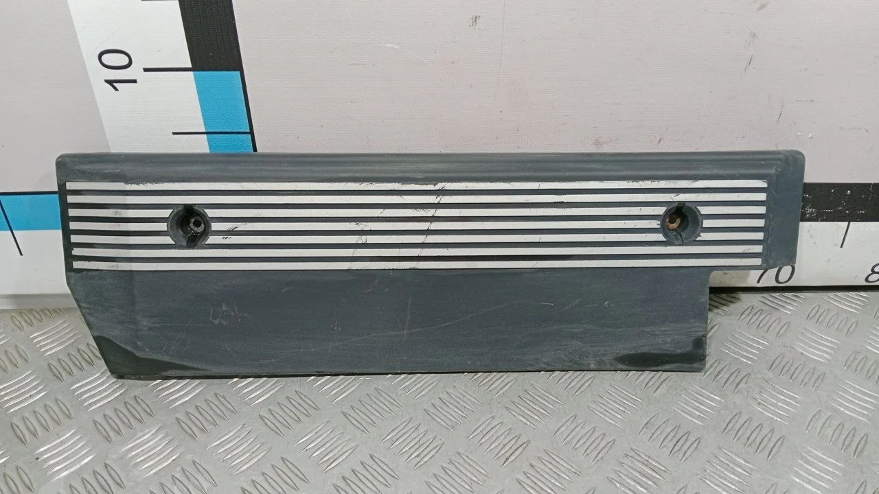 [Б/У] Накладка декоративная двигателя M52/M54 BMW - Царапины [Незначительные дефекты] [Код: 00390172 ]