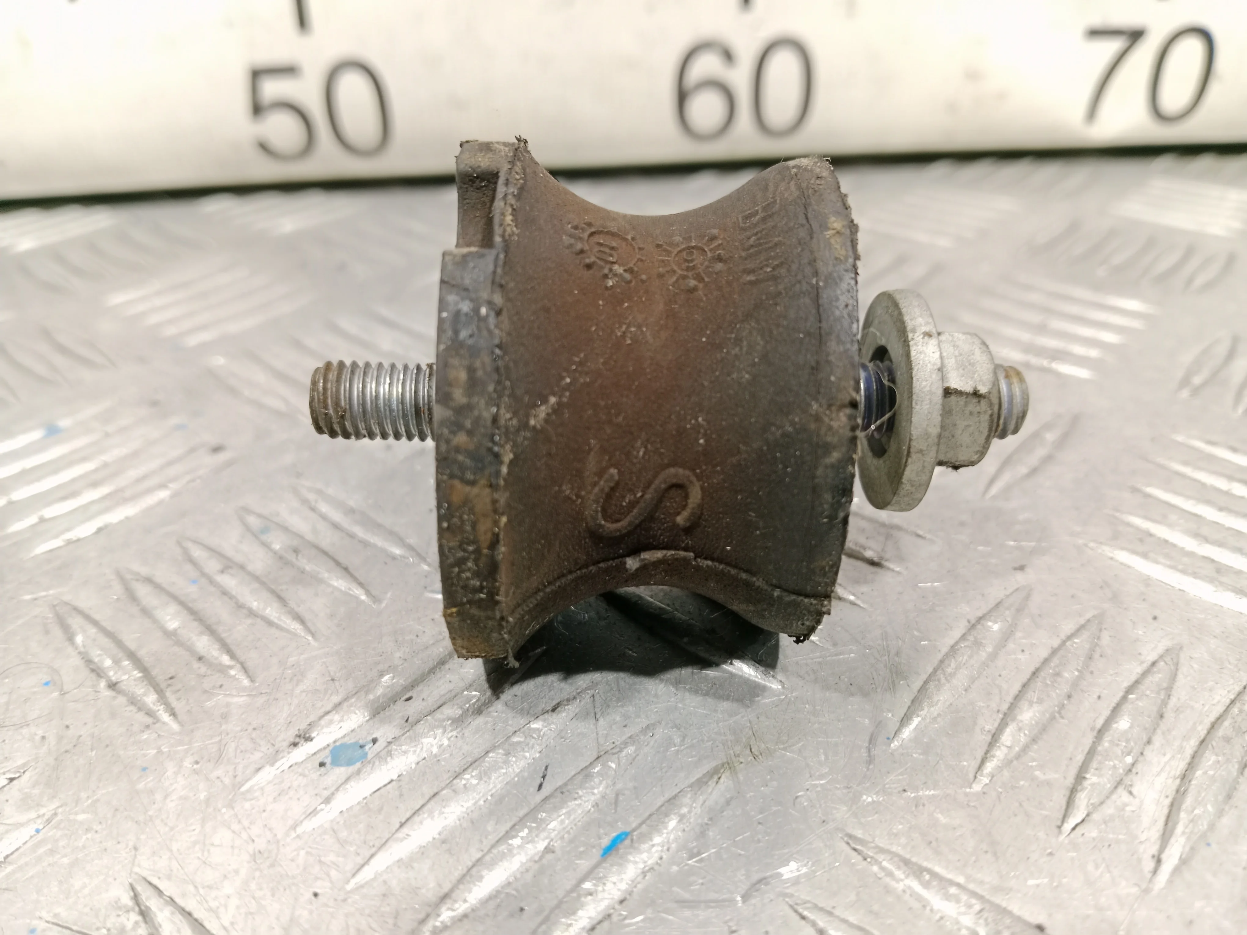 [Б/У] Подушка АКПП N43 E90 E87 [Код: 00397462 ]