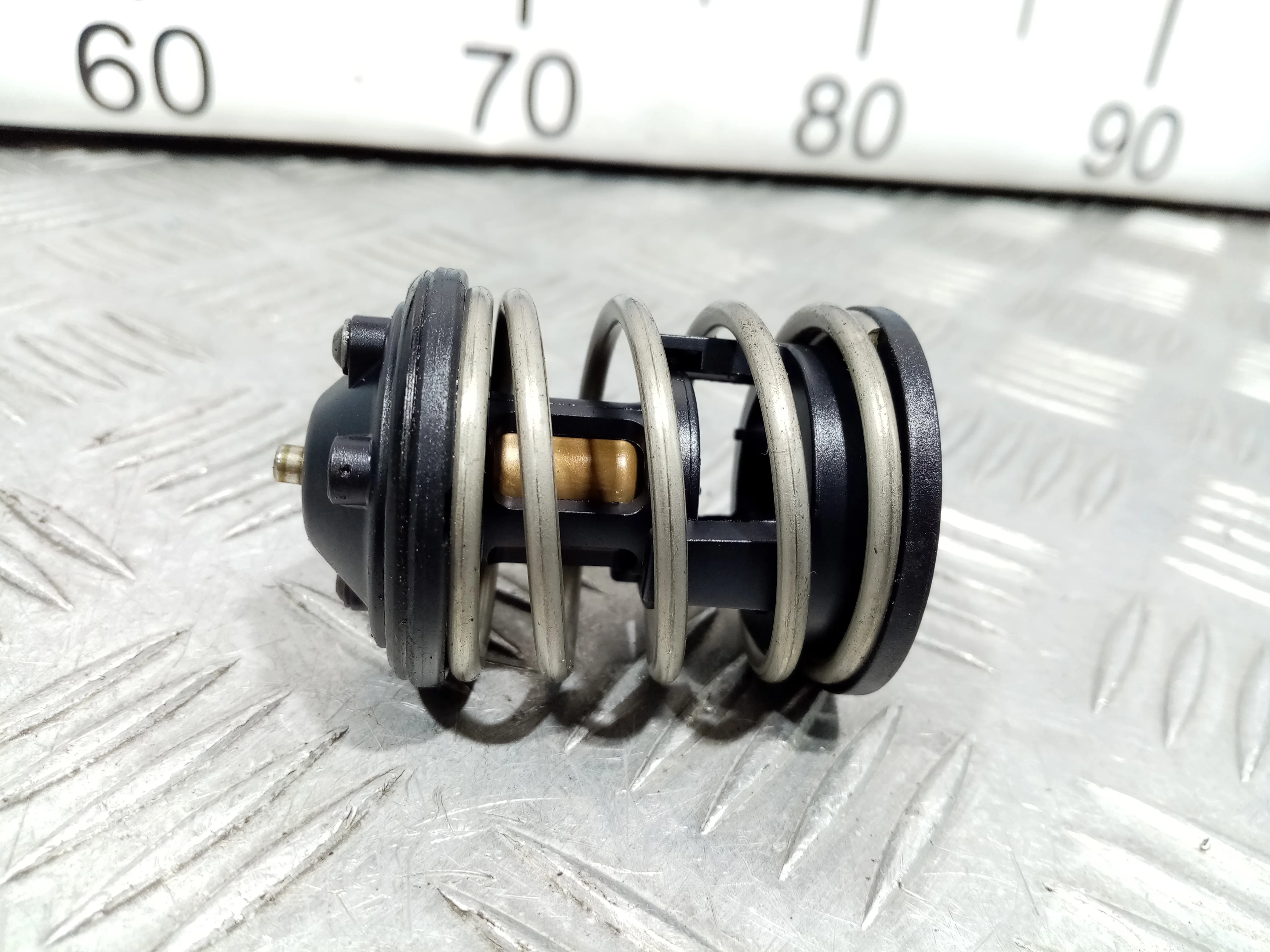 [Б/У] Термостат [Код: 00372749 ]