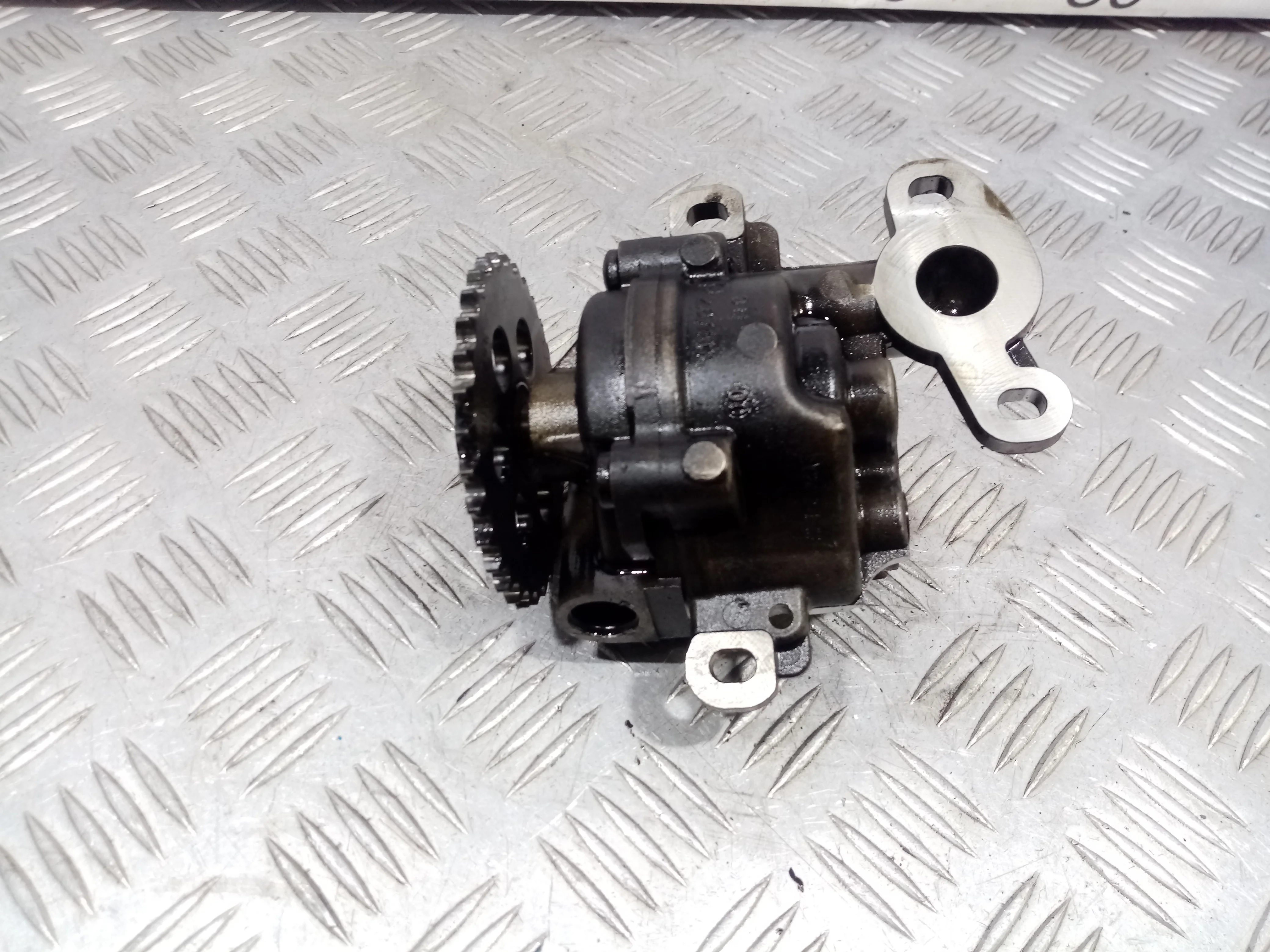 [Б/У] Насос масляный Transit Jumper Ducato [Код: 00408511 ]