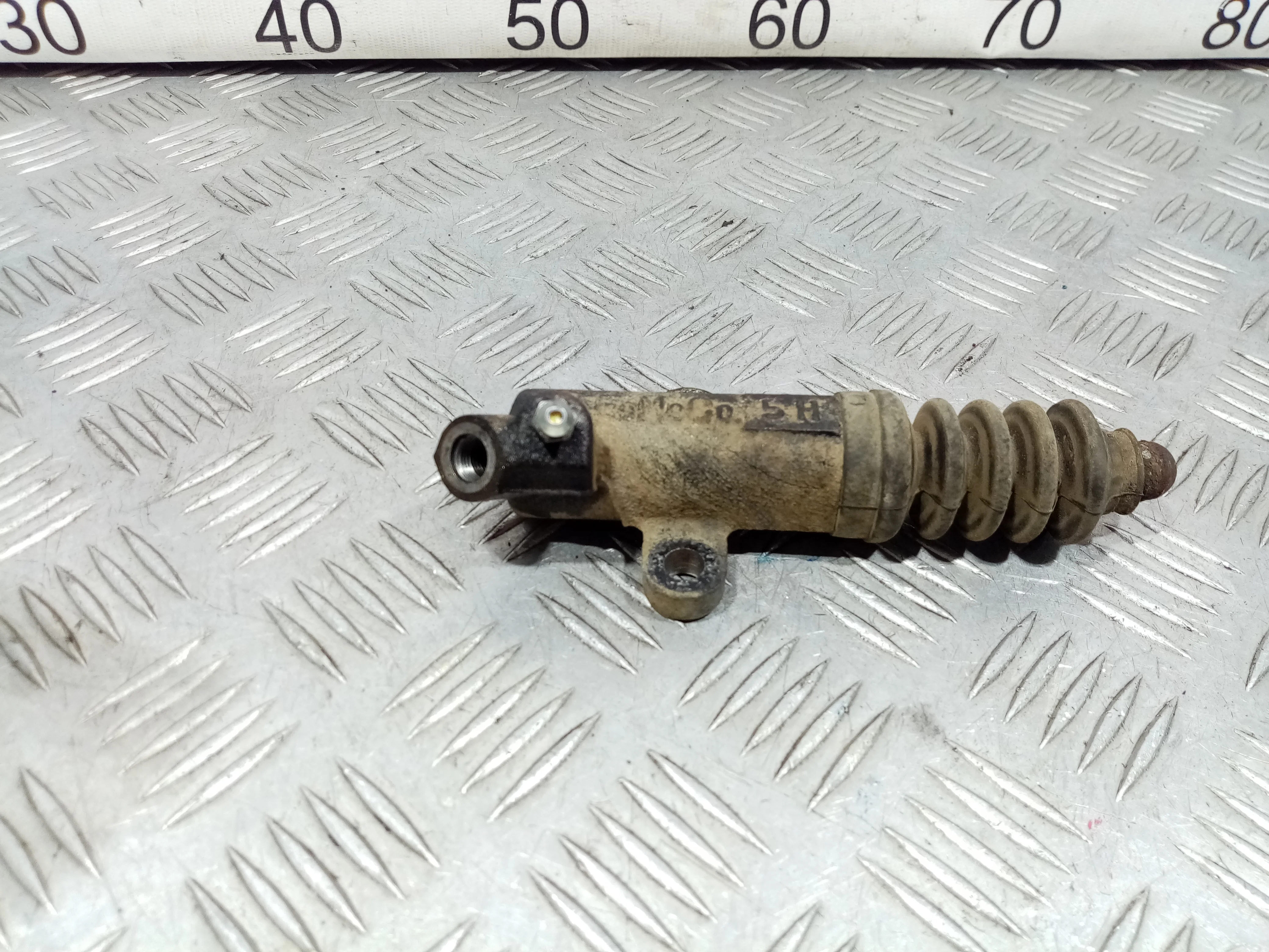 [Б/У] Цилиндр сцепления рабочий [Код: 00394450 ]