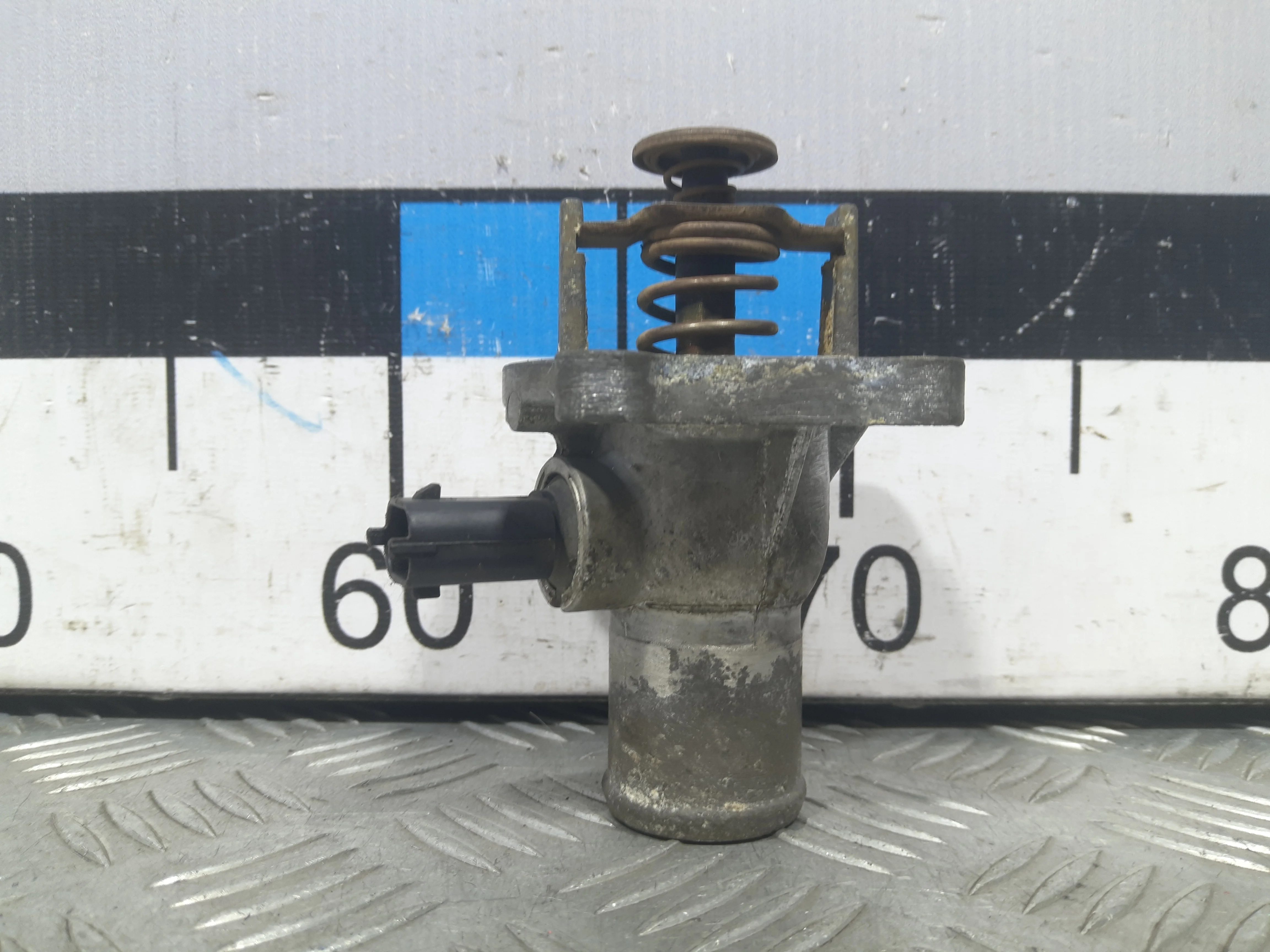 [Б/У] Термостат Opel Chevrolet [Код: 00446180 ]