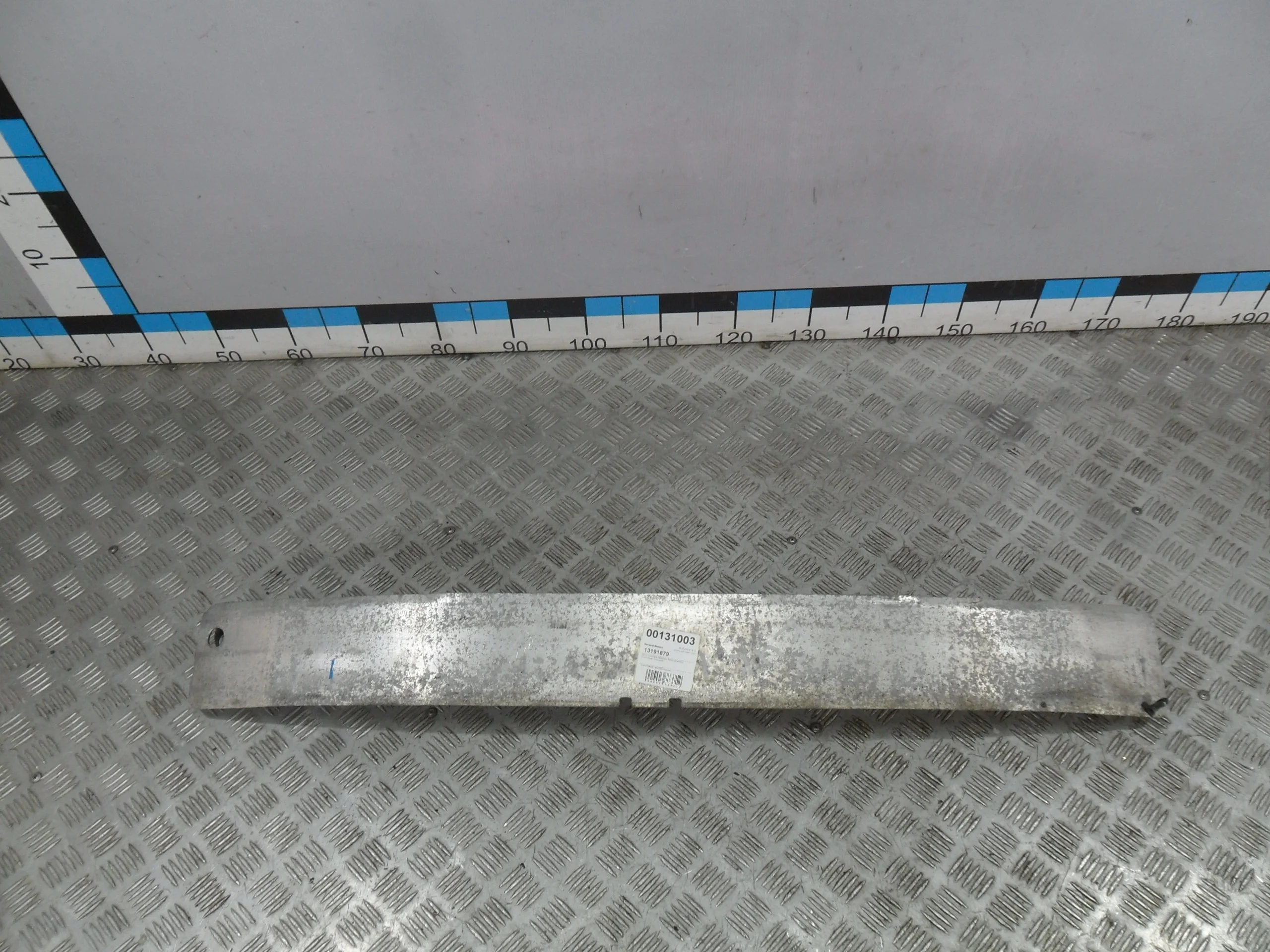 [Б/У] Усилитель переднего бампера Corsa D [Код: 00355843 ]