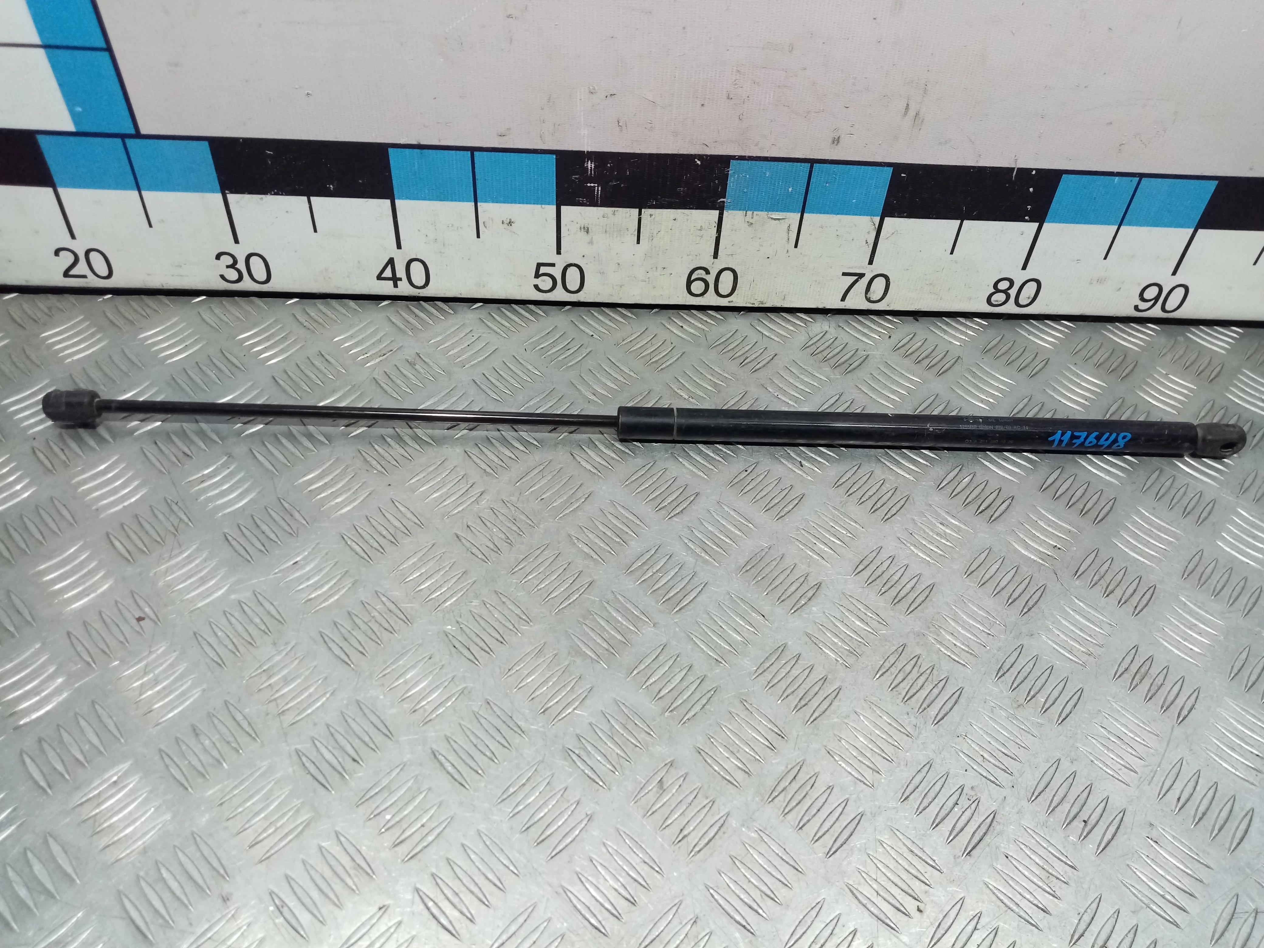 [Б/У] Амортизатор капота Mercedes Benz [Код: 00407019 ]