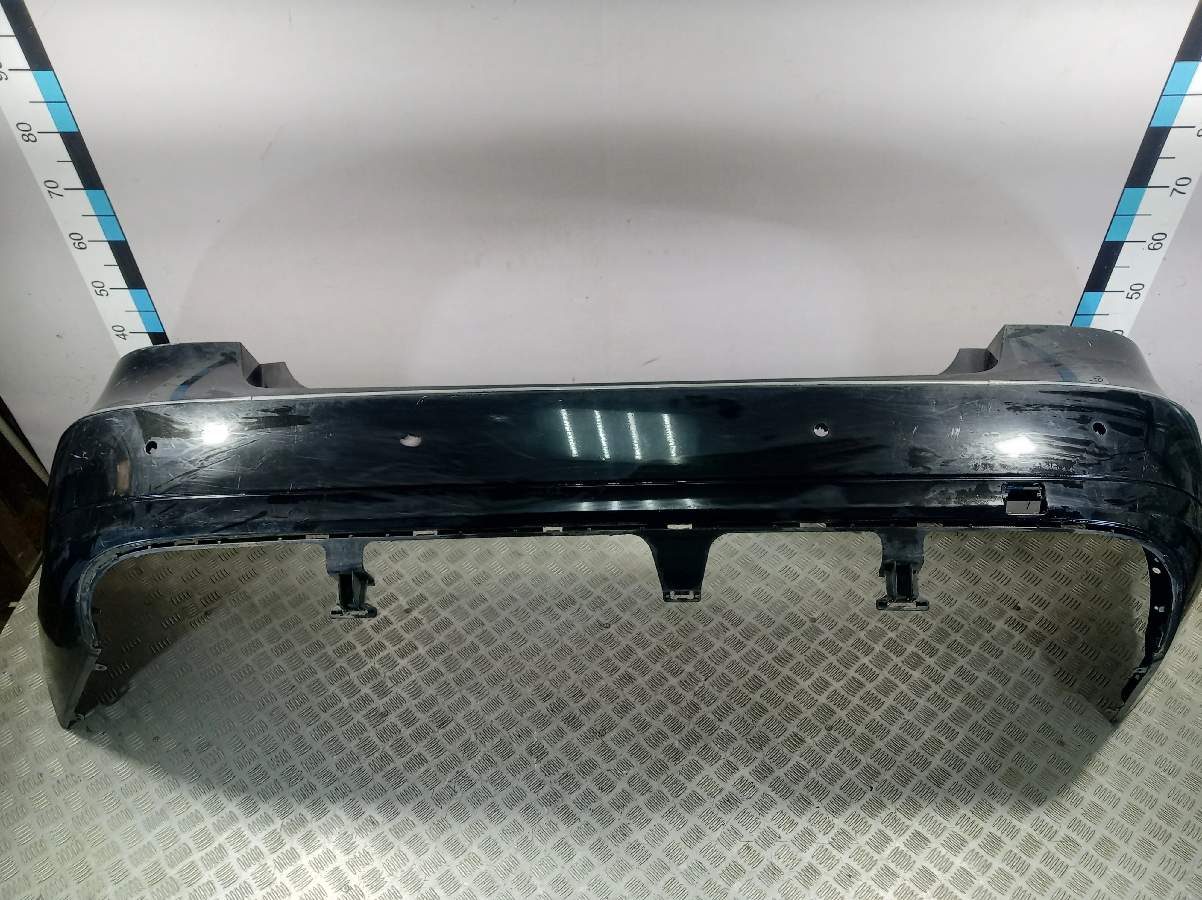 [Б/У] Бампер задний под парктроник MB W212 [Код: 00403186 ]