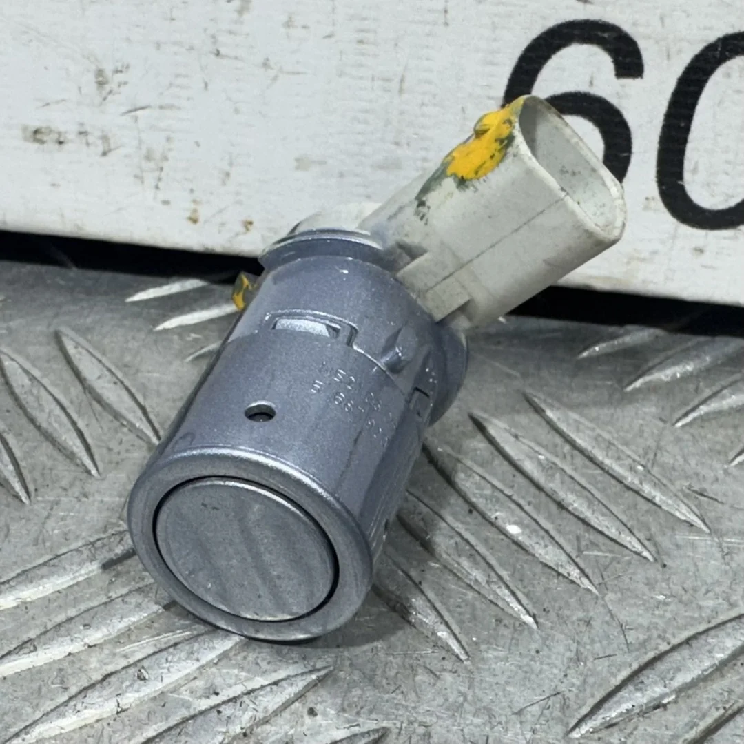 [Б/У] Датчик парковки MB W245 B-Klasse 05-2012 [Код: 00301878 ]