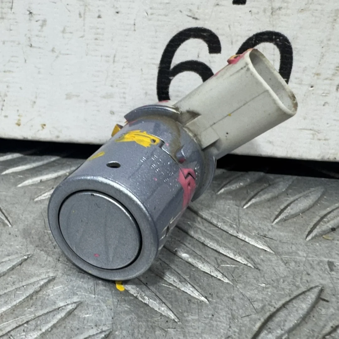 [Б/У] Датчик парковки MB W245 B-Klasse 05-2012 [Код: 00504965 ]