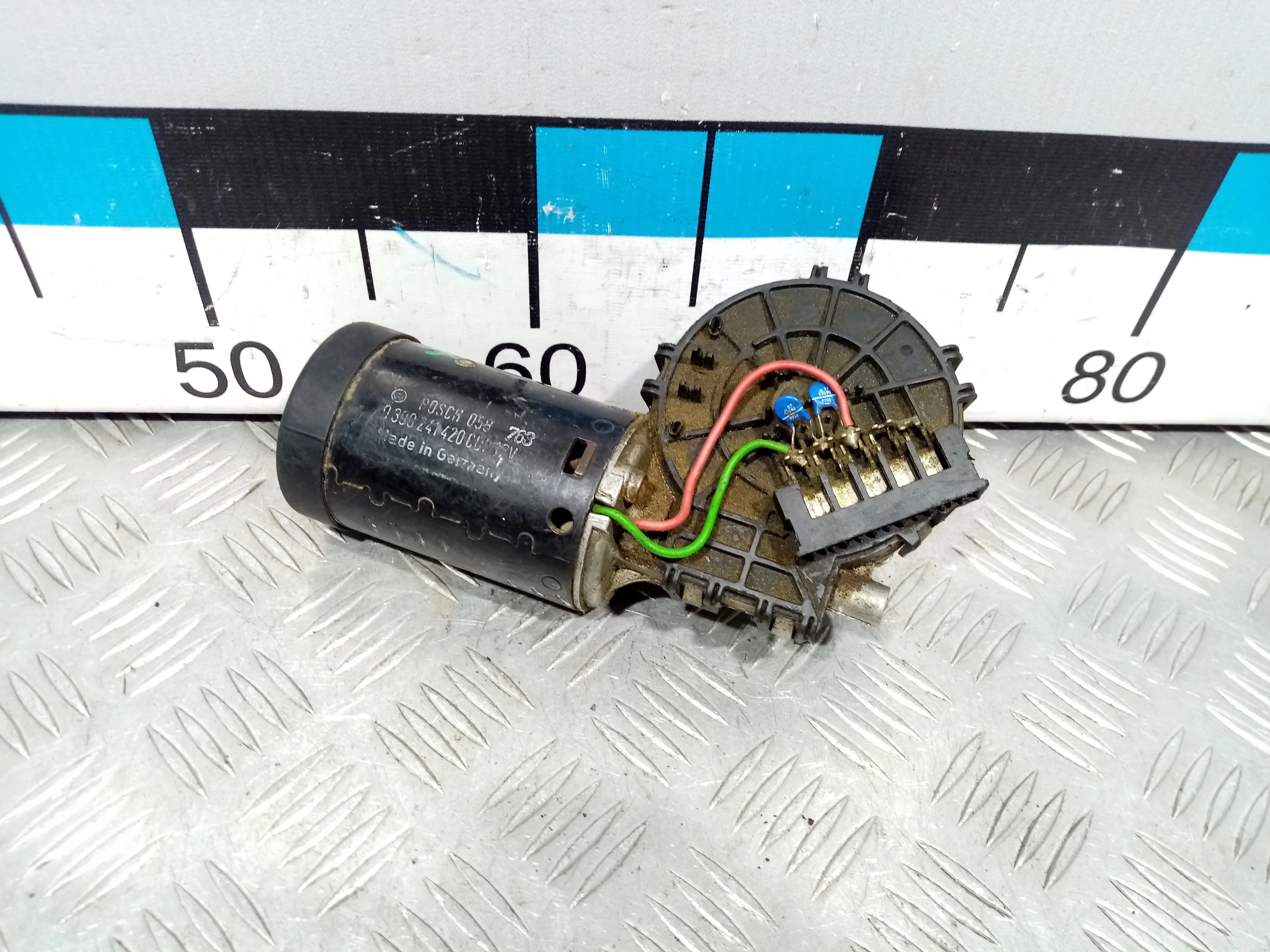 [Б/У] Моторчик стеклоочистителя передний MB W210 [Код: 00431943 ]