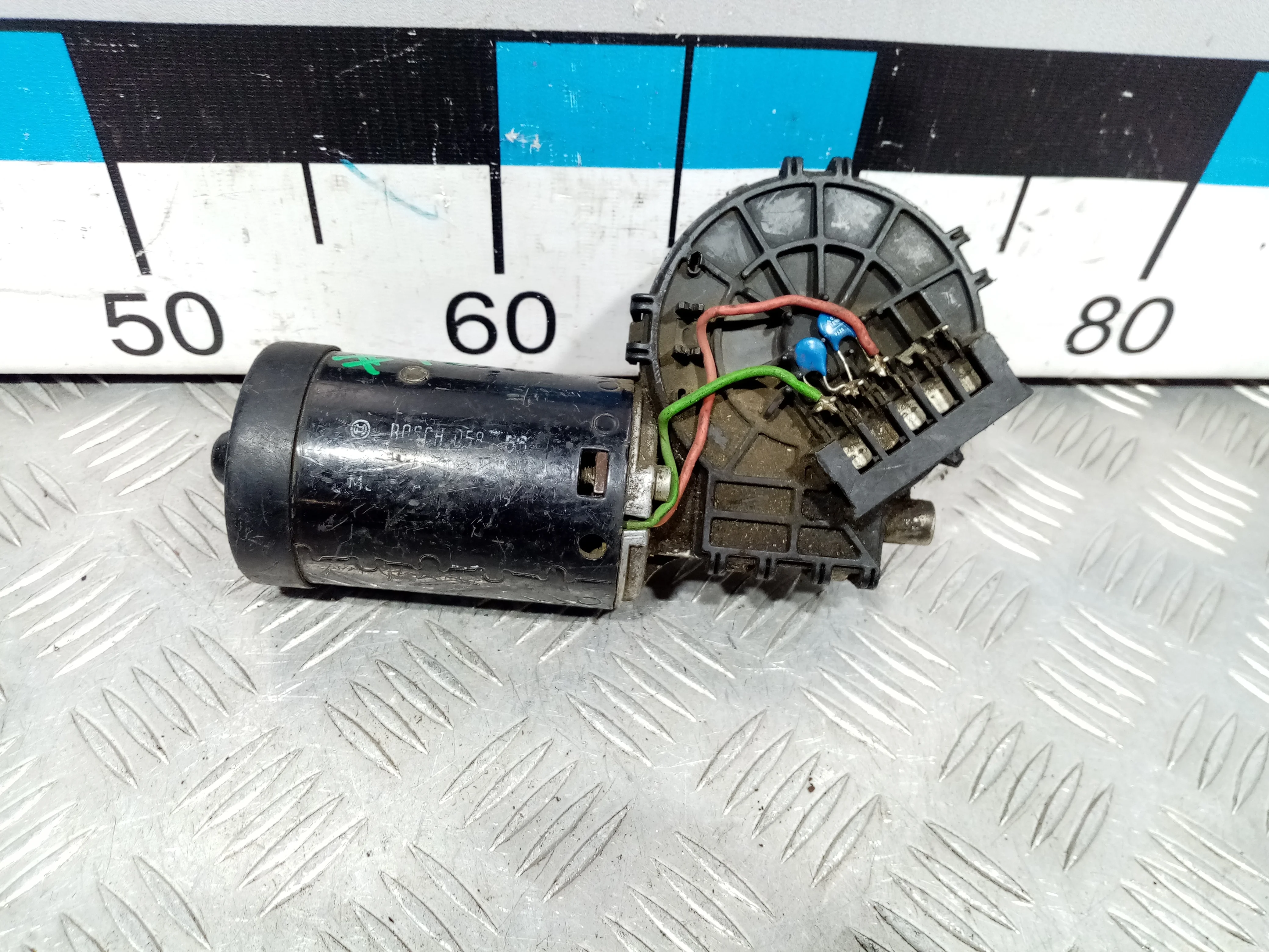 [Б/У] Моторчик стеклоочистителя передний MB W210 [Код: 00431947 ]