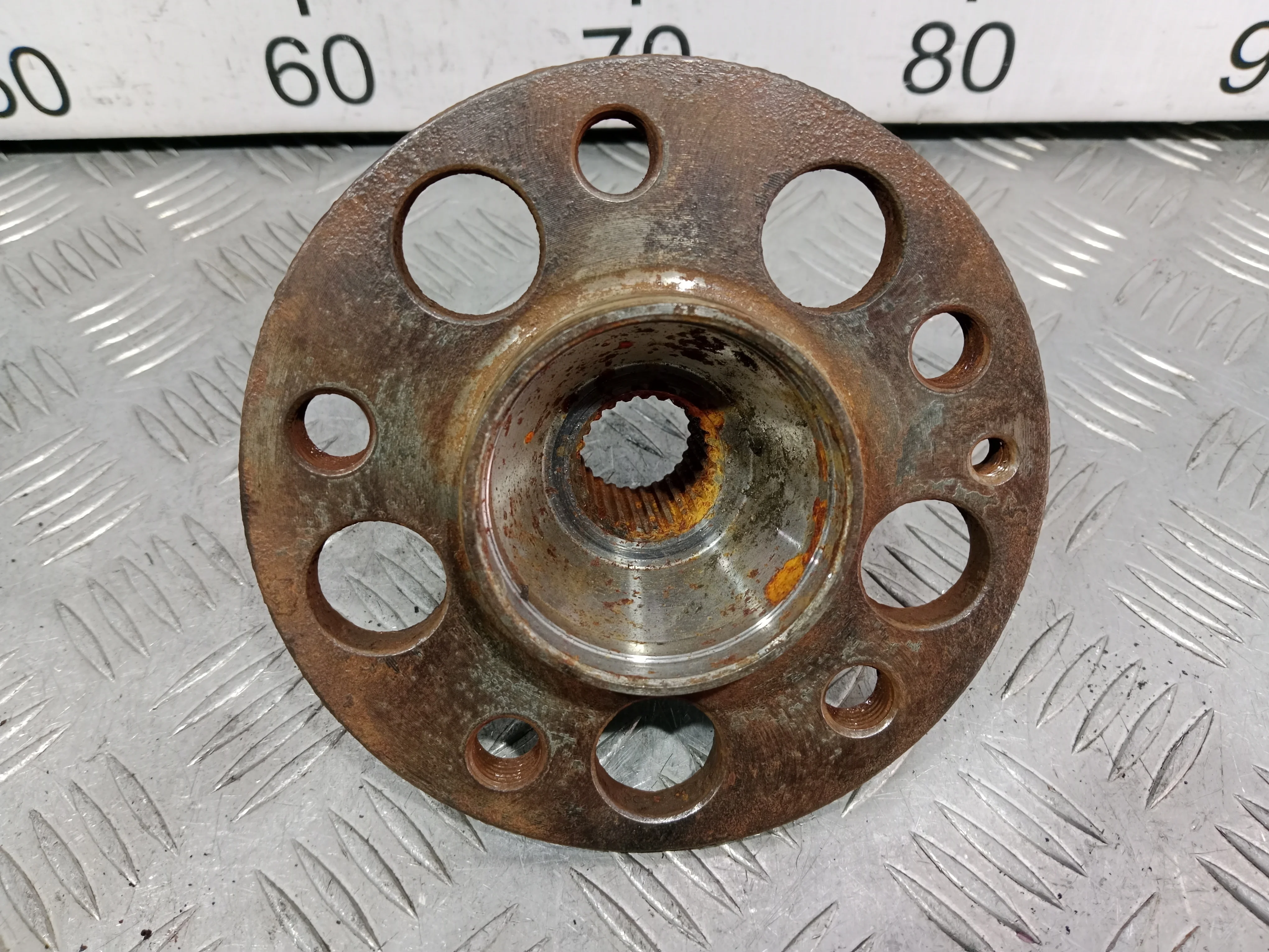 [Б/У] Ступица передняя Mercedes W169 W245 [Код: 00438674 ]