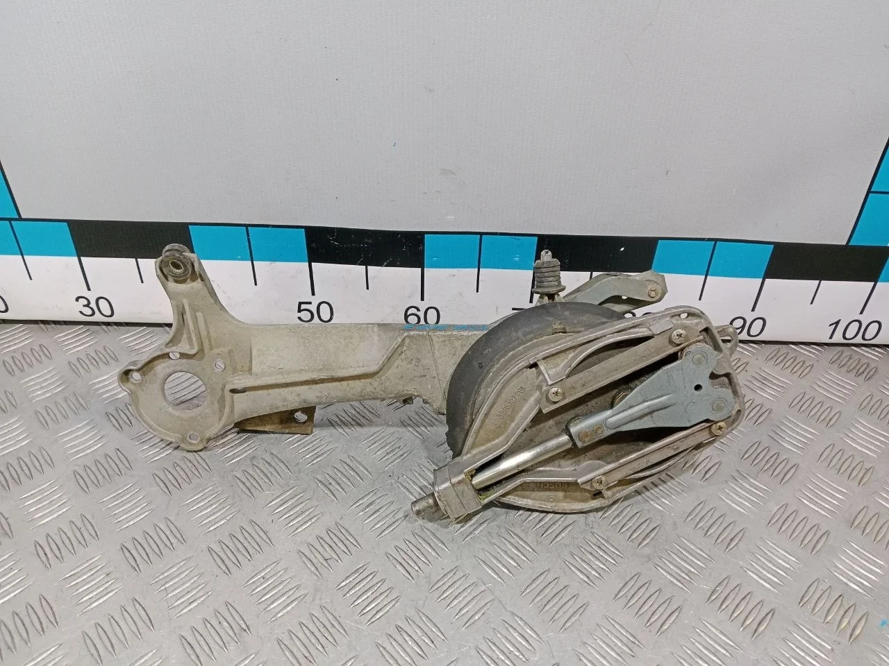 [Б/У] Трапеция стеклоочистителя Mercedes W210 [Код: 00415789 ]