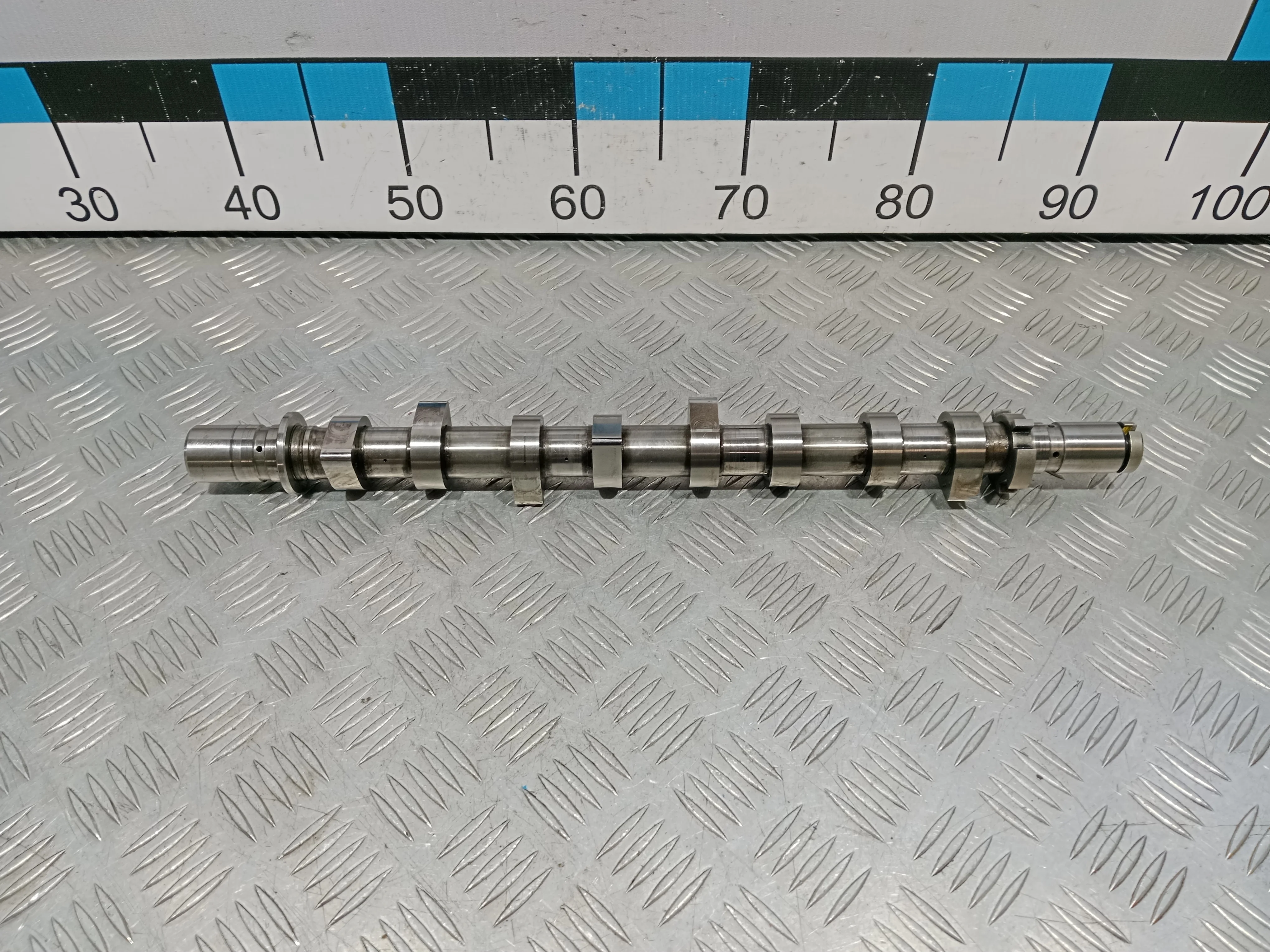 [Б/У] Распредвал Renault Megane Captur - Незначительные царапины [ХОРОШЕЕ] [Код: 00499270 ]