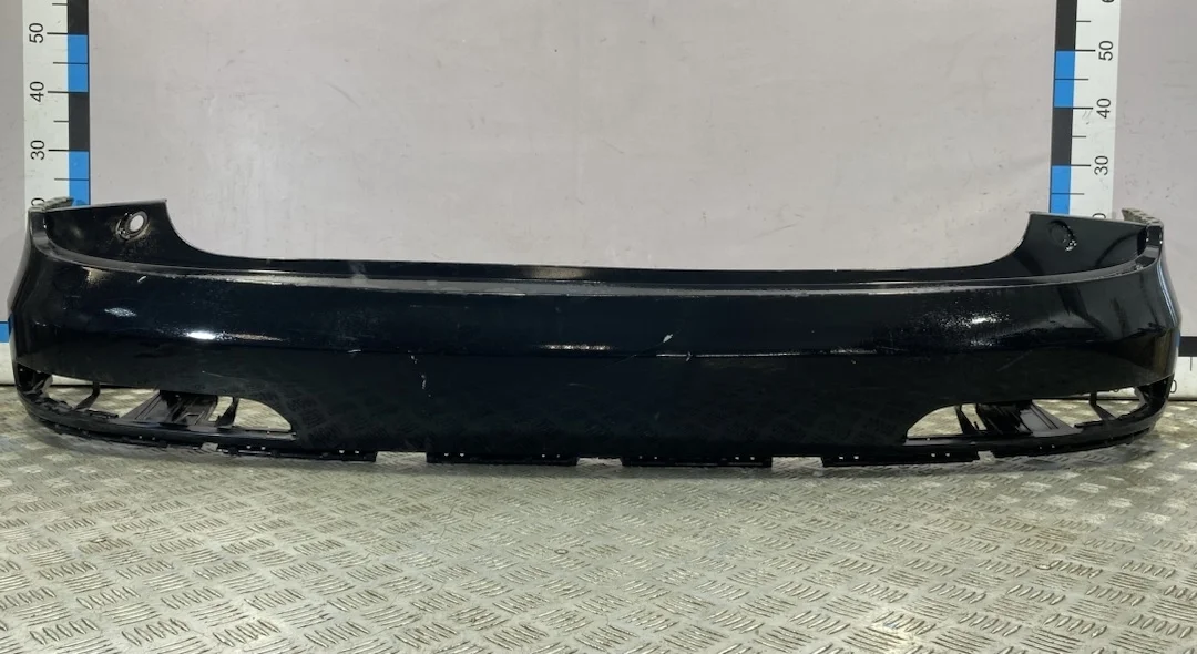 [Б/У] Бампер задний Audi Q3 (8U) 2015-2018 - вмятина, дефект креплений [Незначительные дефекты] [Код: 00289808 ]