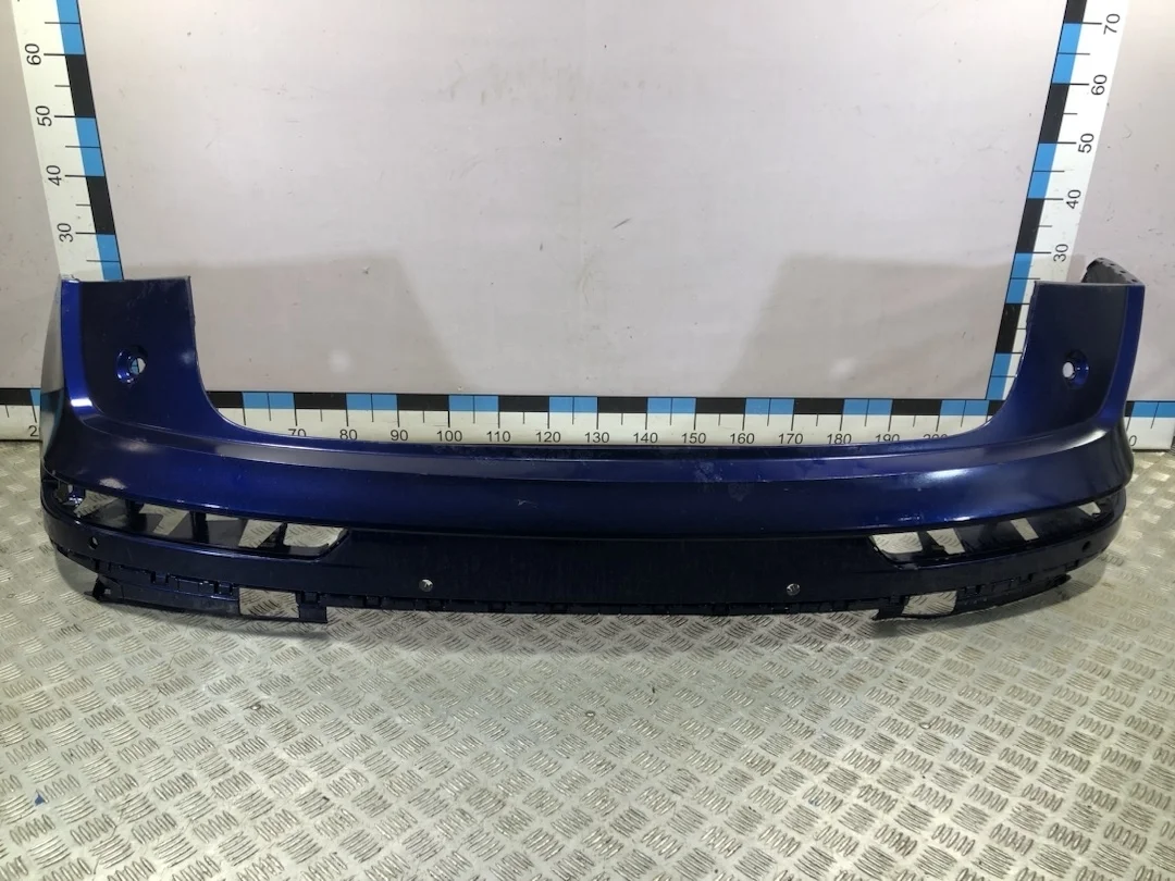 [Б/У] Бампер задний Audi Q5 (80A) 2017 - дефект креплений под парктроники, отсутствуют два внутренних крепления, дефект креплений [Незначительные дефекты] [Код: 00319418 ]