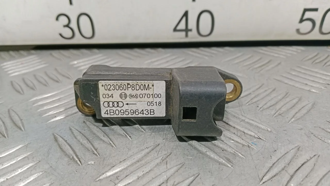 [Б/У] Датчик AIR BAG AUDI A6/A6 AVANT [Код: 00383391 ]