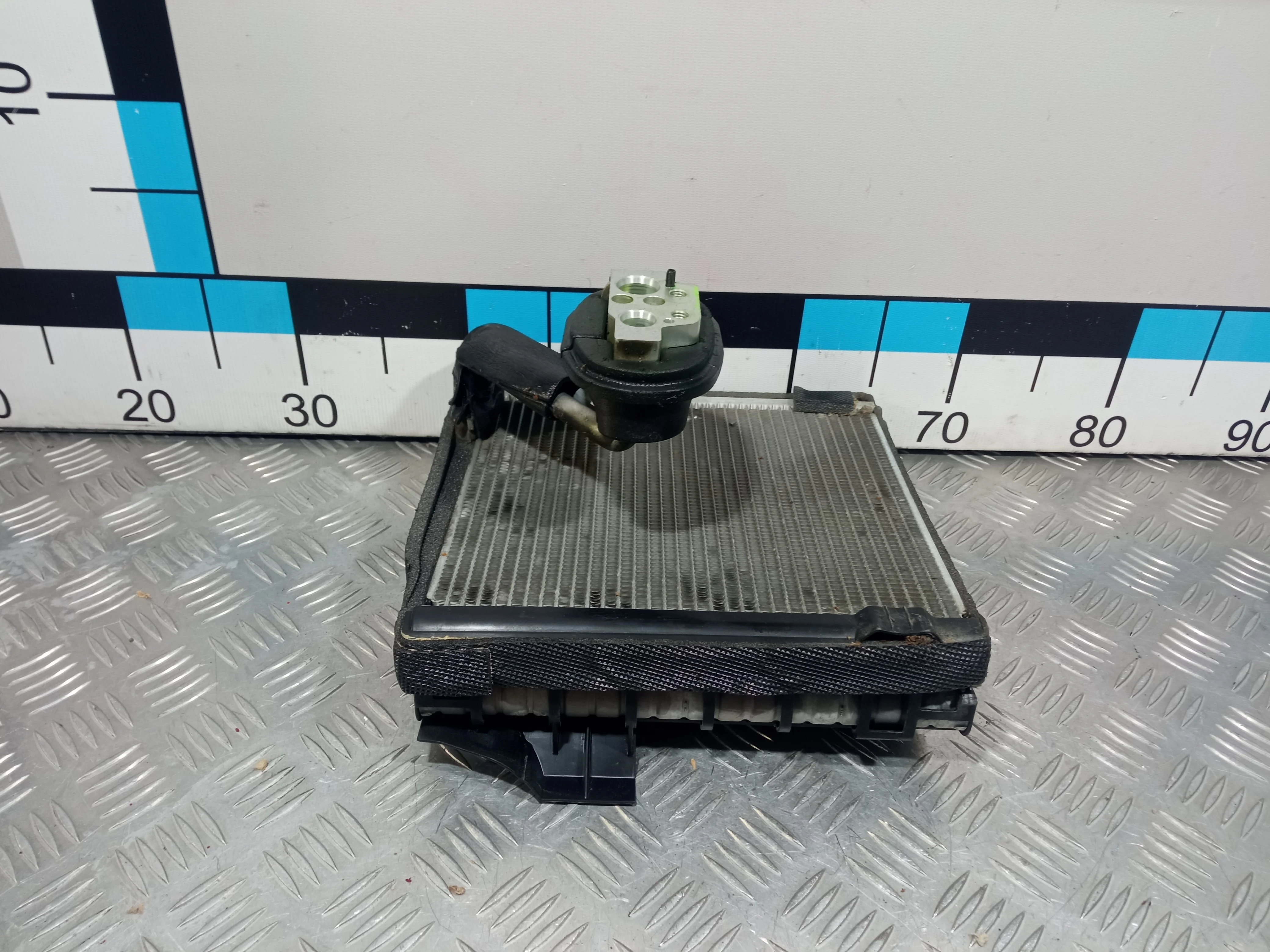 [Б/У] Испаритель кондиционера VAG [Код: 00369232 ]