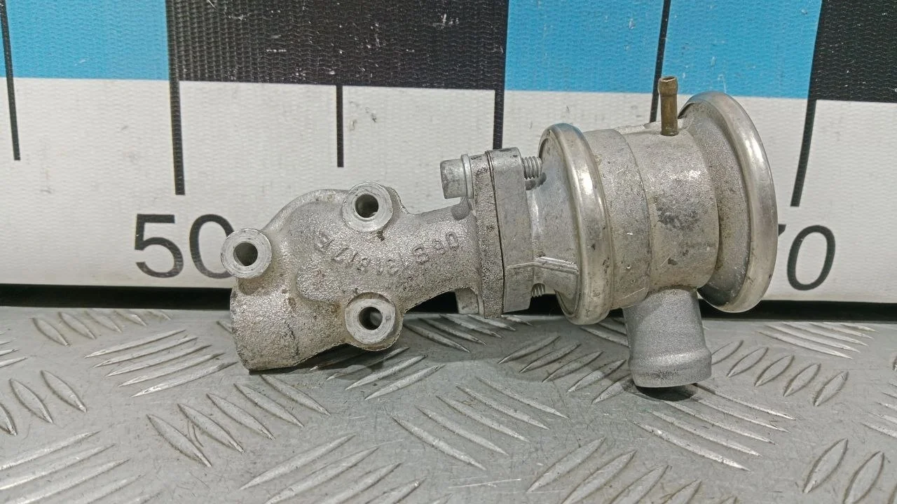 [Б/У] Клапан рециркуляции выхлопных газов A4 [Код: 00383560 ]