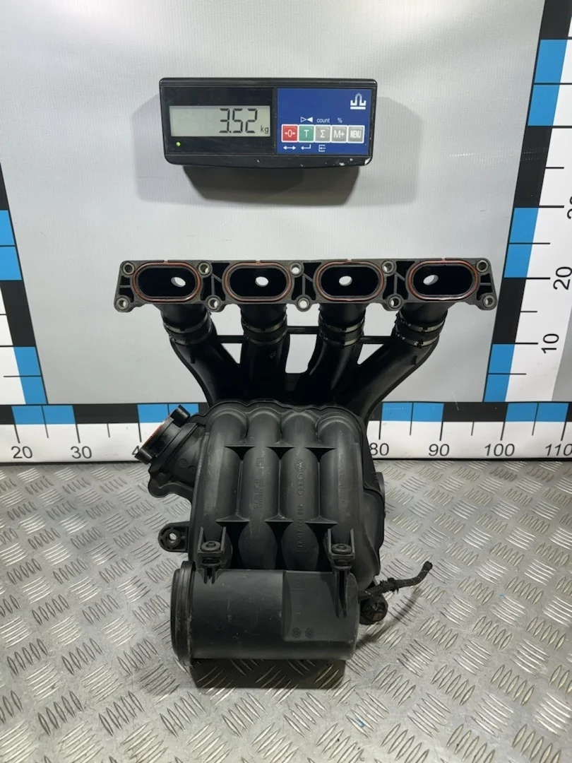 [Б/У] Коллектор впускной Audi A4/VW Passat B5 - номера на запчасти: 06B133909: 29000306609; 06B133210AJ; 2900308779; 06B133216G; 2900306619; [Код: 00342692 ]