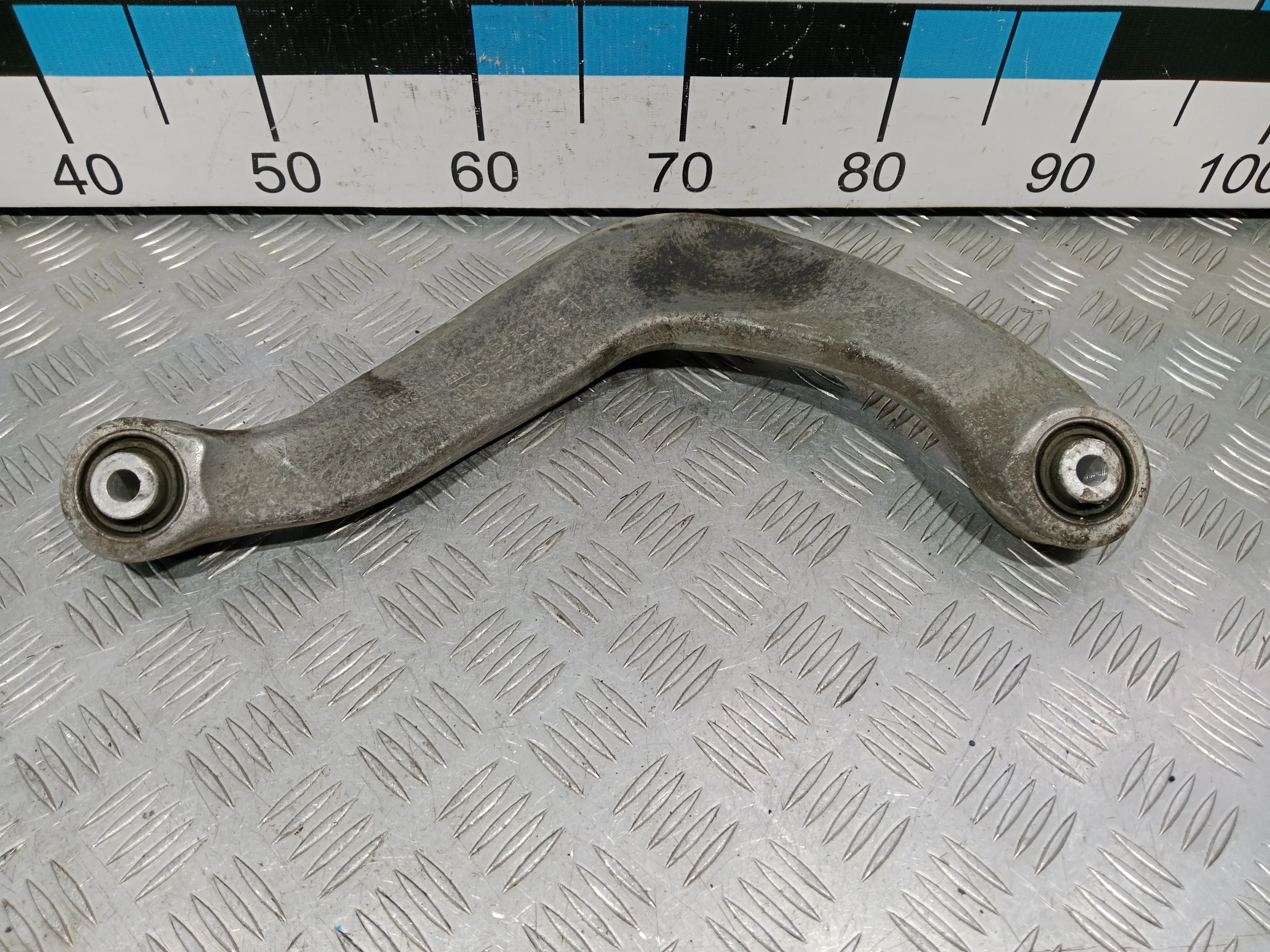 [Б/У] Рычаг задний верхний левый Audi A8 2010-2018 [Код: 00499359 ]