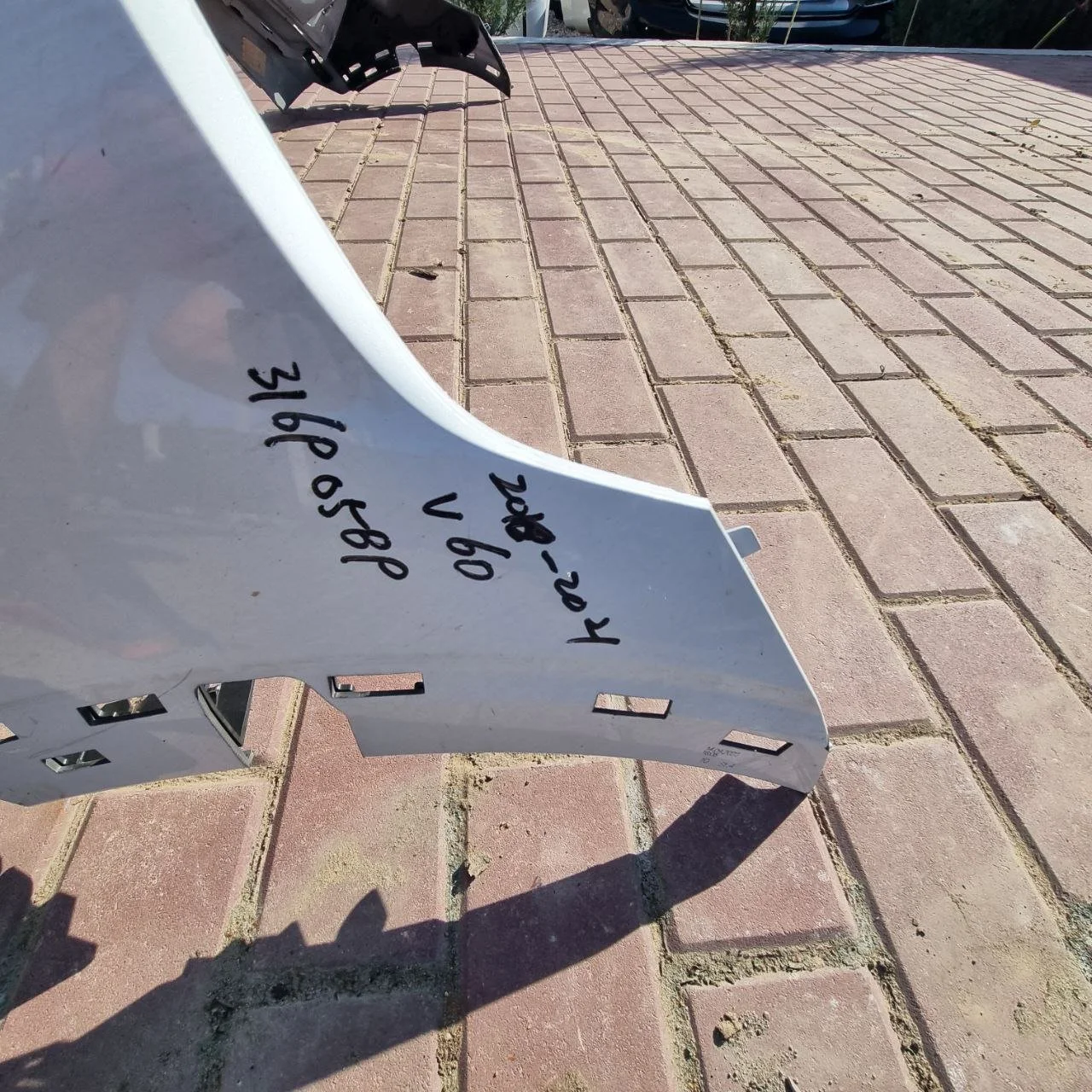 Бампер передний Volvo V60 2019+ Volvo V60 2019+