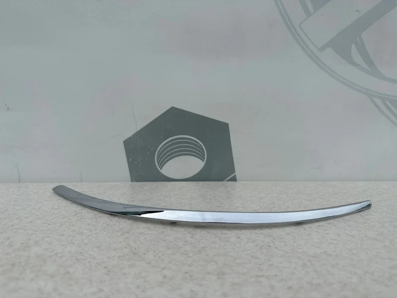 Молдинг заднего бампера правый Mercedes-benz W245