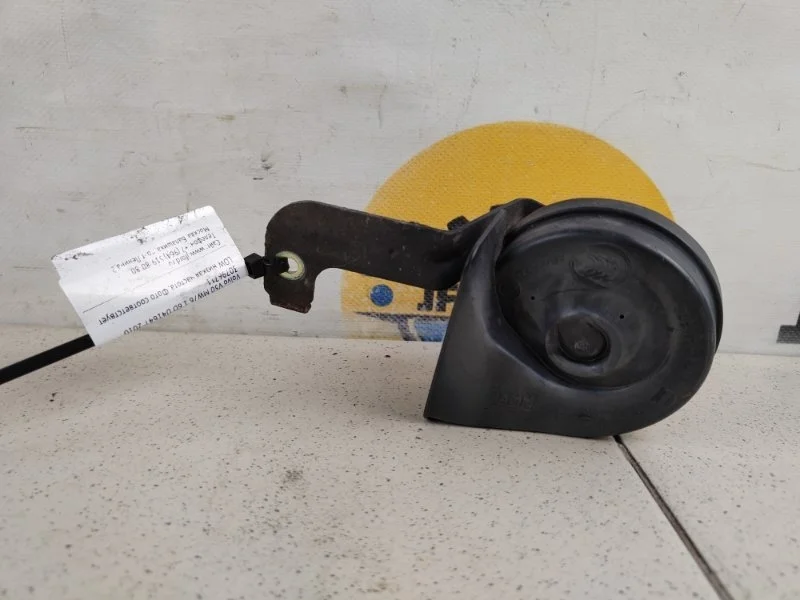 Сигнал звуковой Volvo V50 2010 MW76