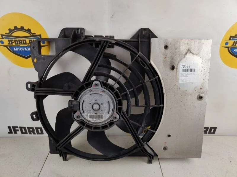 Вентилятор охлаждения радиатора Citroen C3 Picasso 2011 SH