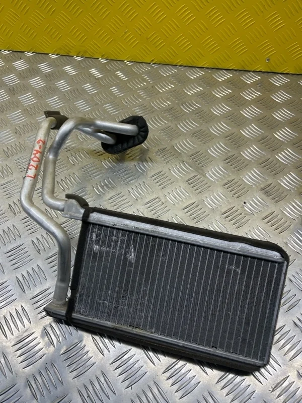 Радиатор отопителя (печки) Mitsubishi L200 (2006-2015) 2012 7801A382 ПИКАП 2.5 D 4D56U