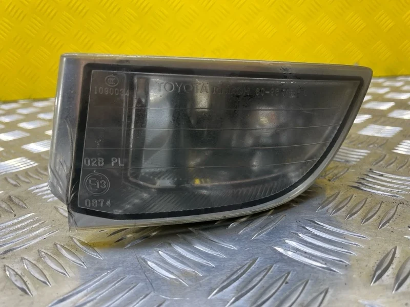 Фара противотуманная левая Toyota Land Cruiser Prado 120 (2002-2009) 2007 8122160071 ВНЕДОРОЖНИК 3.0 D 1KDFTV