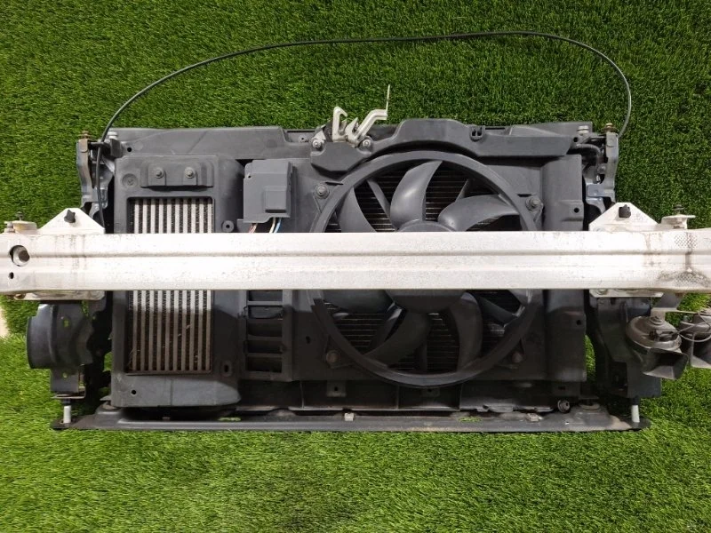 Радиатор охлаждения двигателя Peugeot 308 5d 133387 EP6CDT