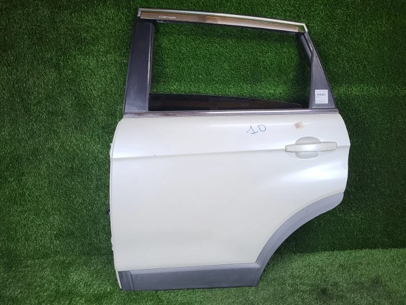 Дверь в сборе Chevrolet Captiva 2011 94543752 C140 LE5, задняя левая